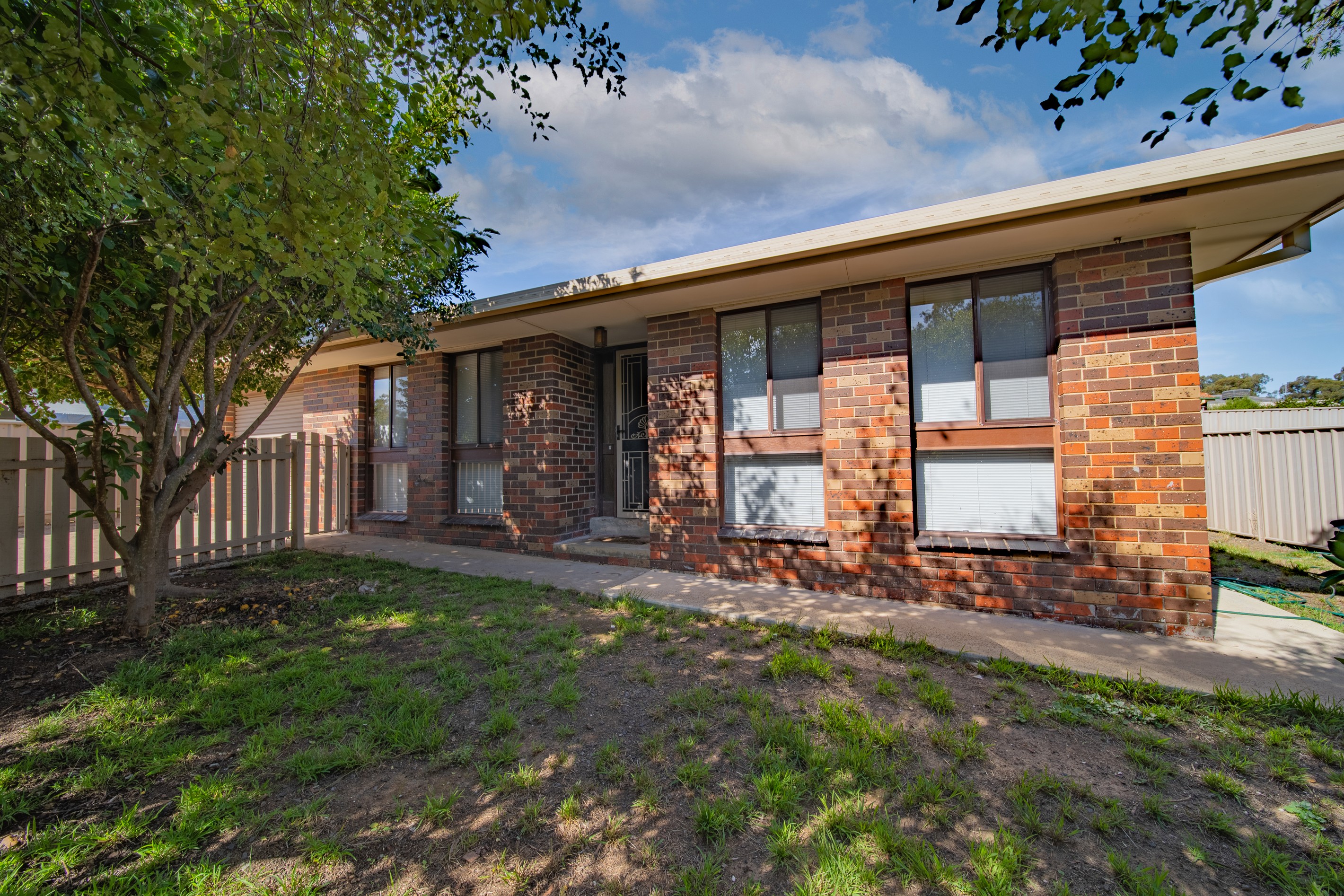 2/32 Powells Avenue, Strathdale, VIC 3550
