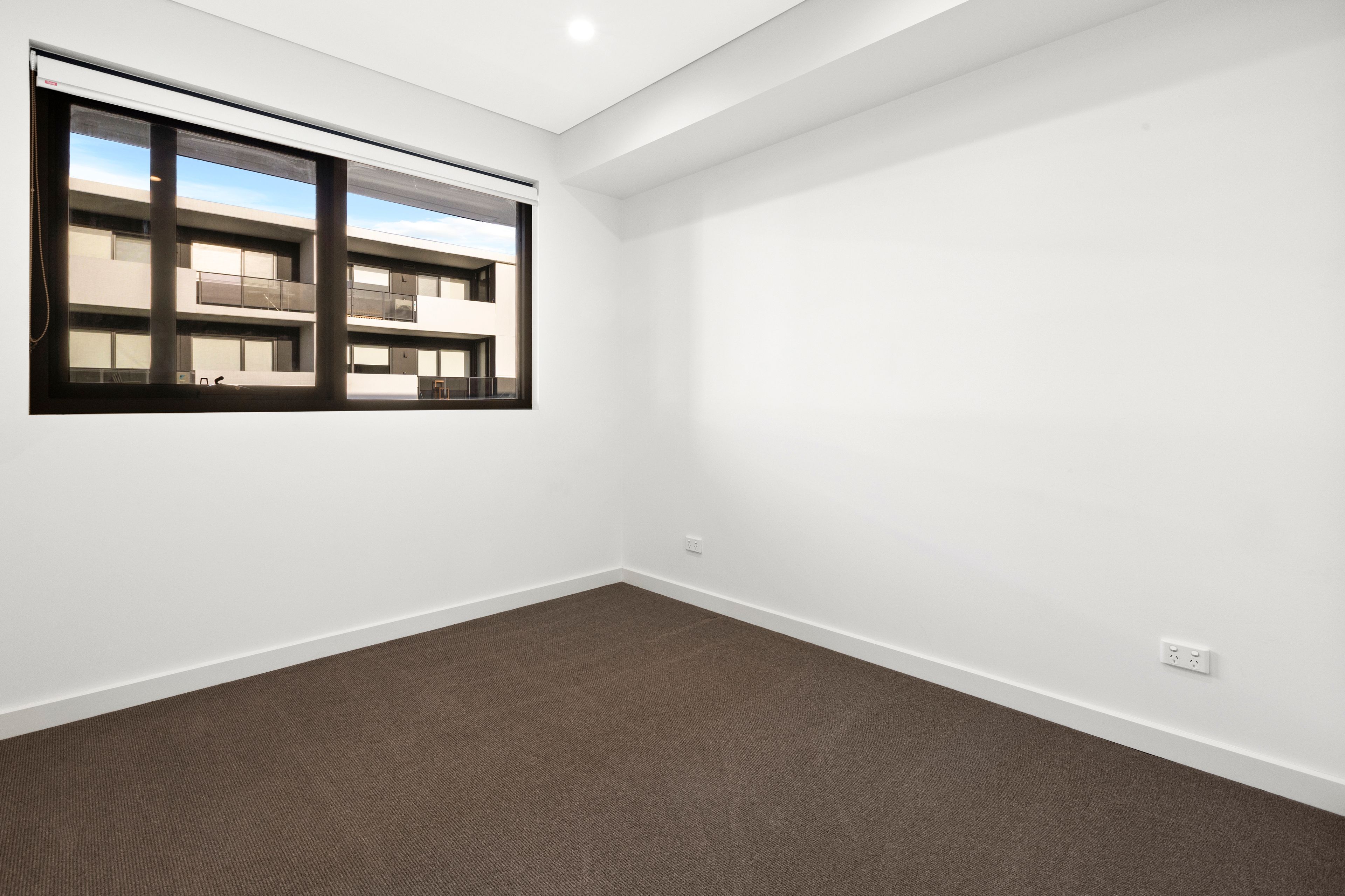 326/125B Jerralong Drive — photo 10 of 13