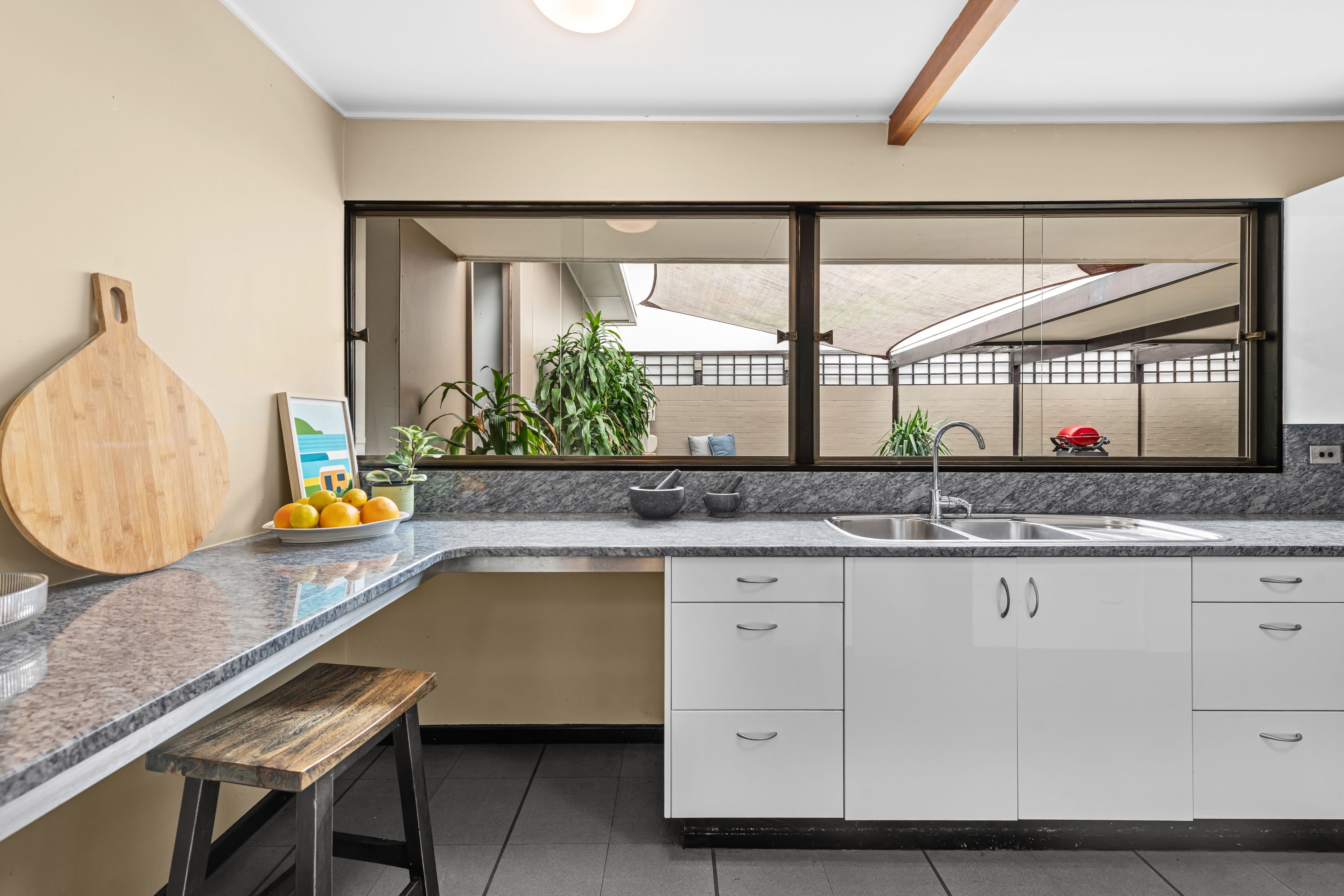 27 Gymea Street — photo 10 of 27