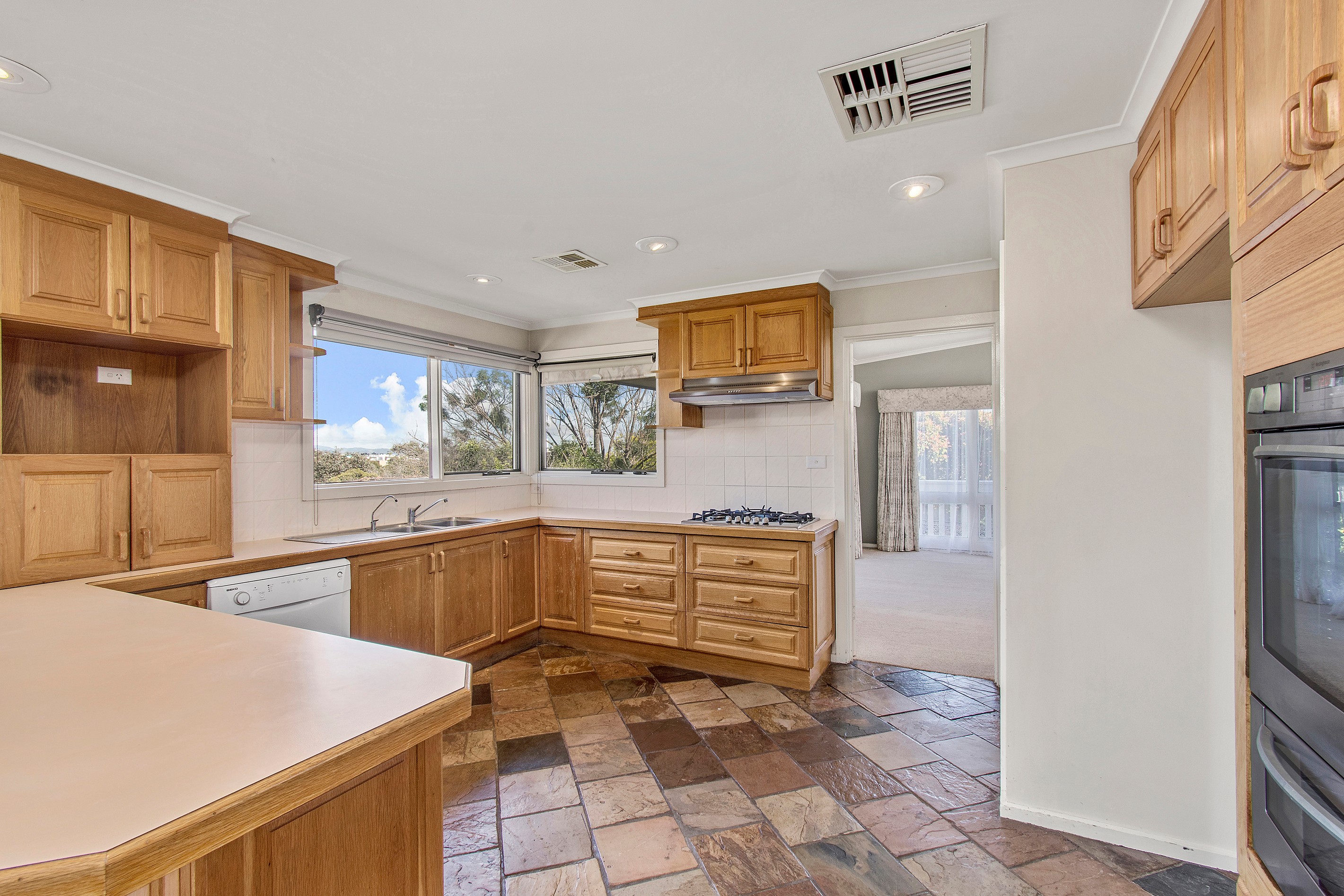 6 Maddison Close, Bruce, ACT 2617