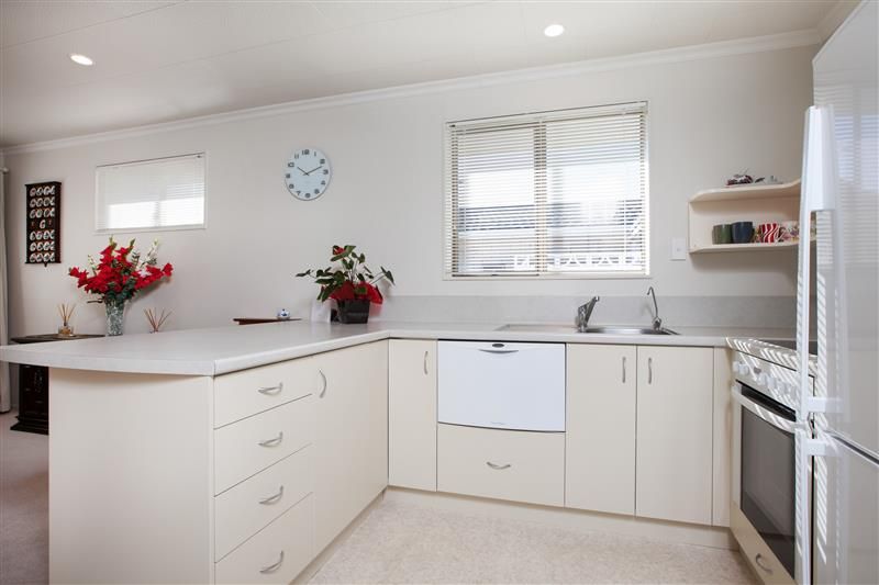 2/504 Devon Street East, Strandon, New Plymouth District