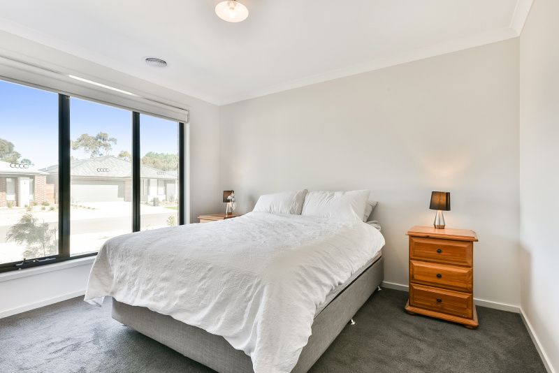 21 Yellow Avenue, Lara, VIC 3212