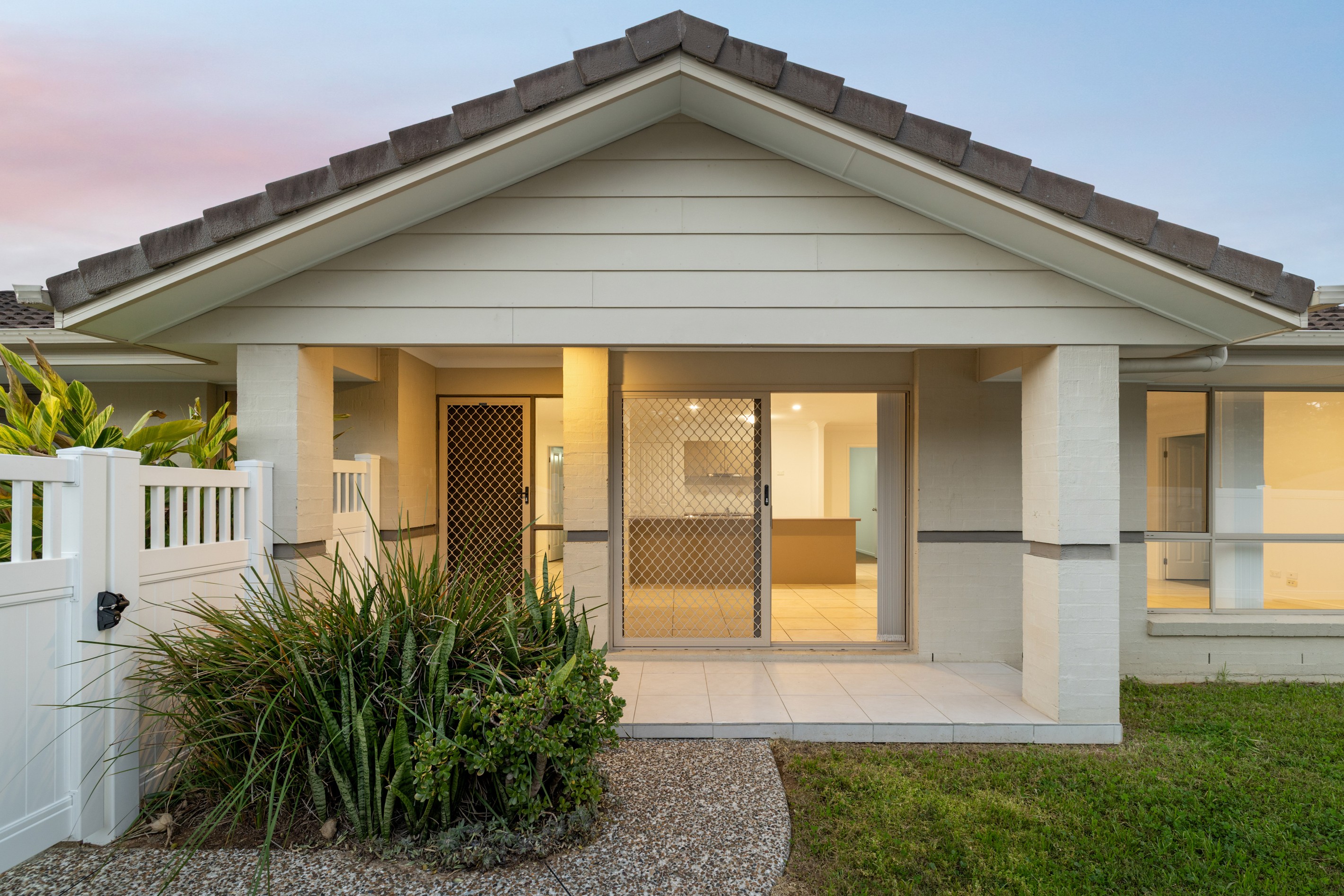 19 Berkeley Circuit, Bellbird Park, QLD 4300