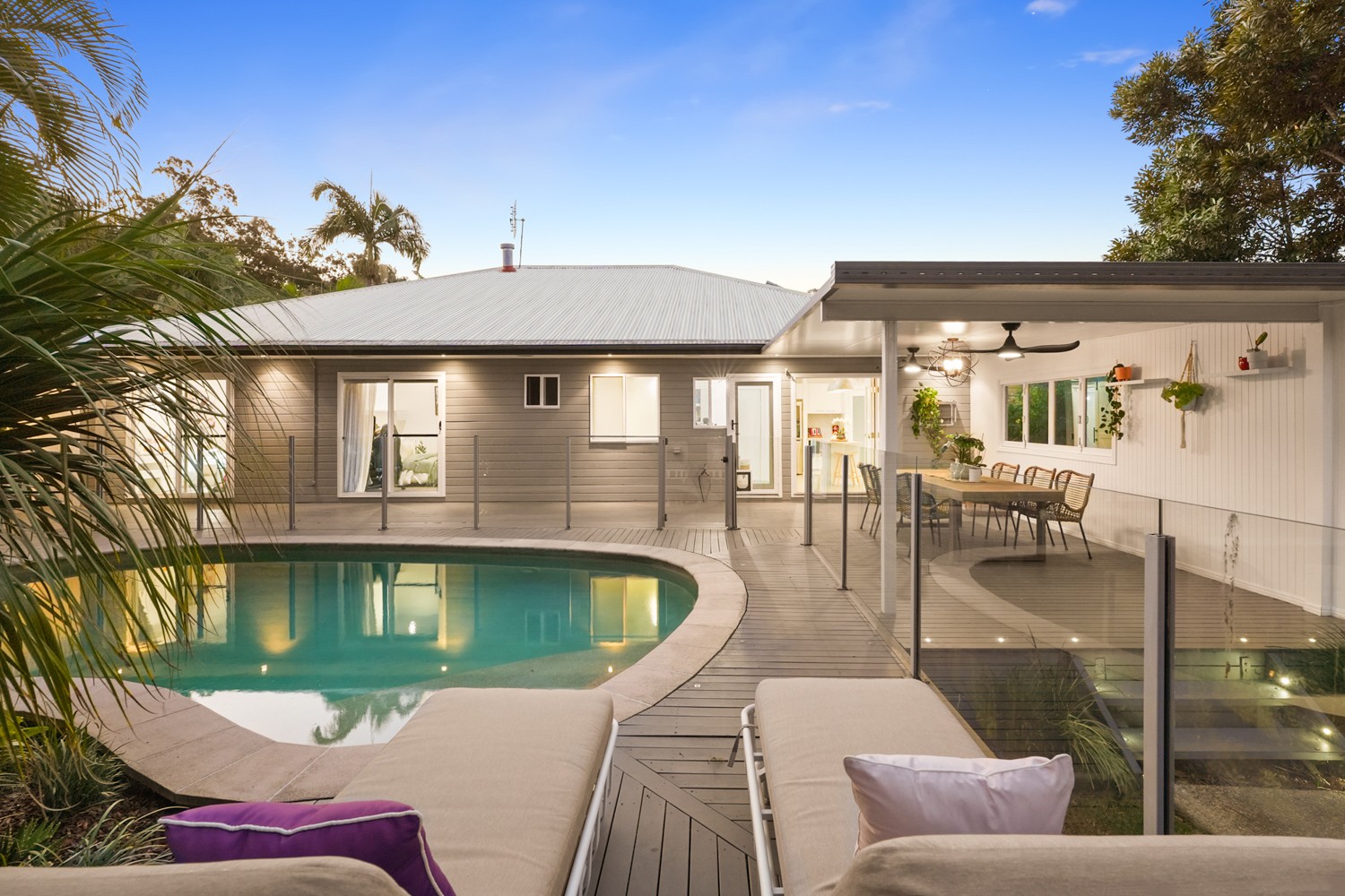 4 Newcombe Lane, Oxenford, QLD 4210