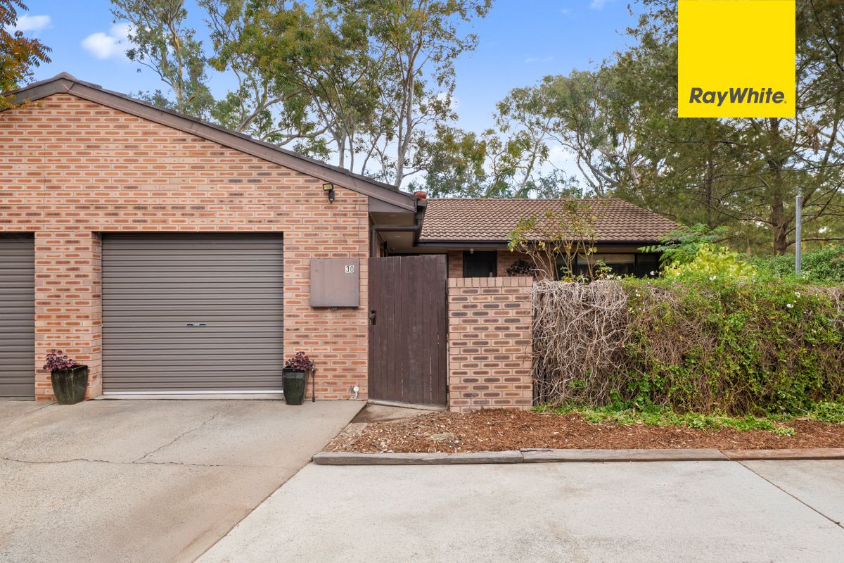 30/21 Cossington Smith Crescent — photo 15 of 18