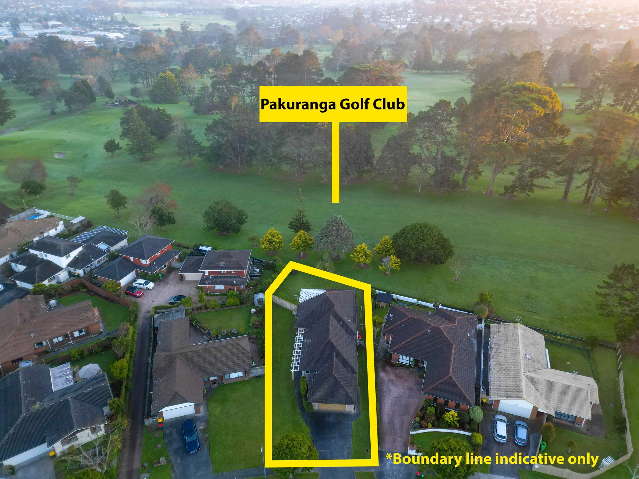 47 Golfland Drive, Golflands, Manukau City