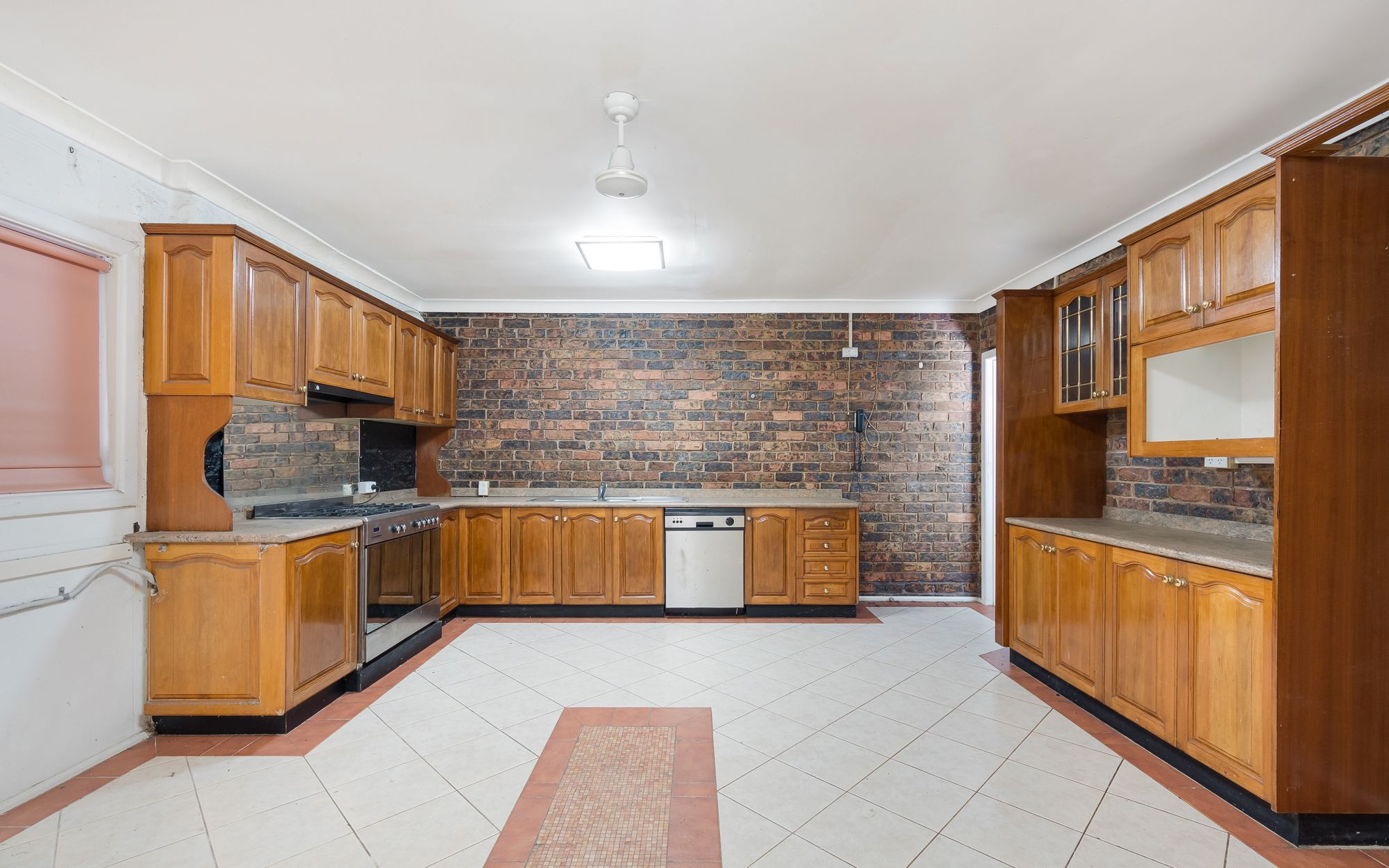 121 Minto Road, Minto, NSW 2566