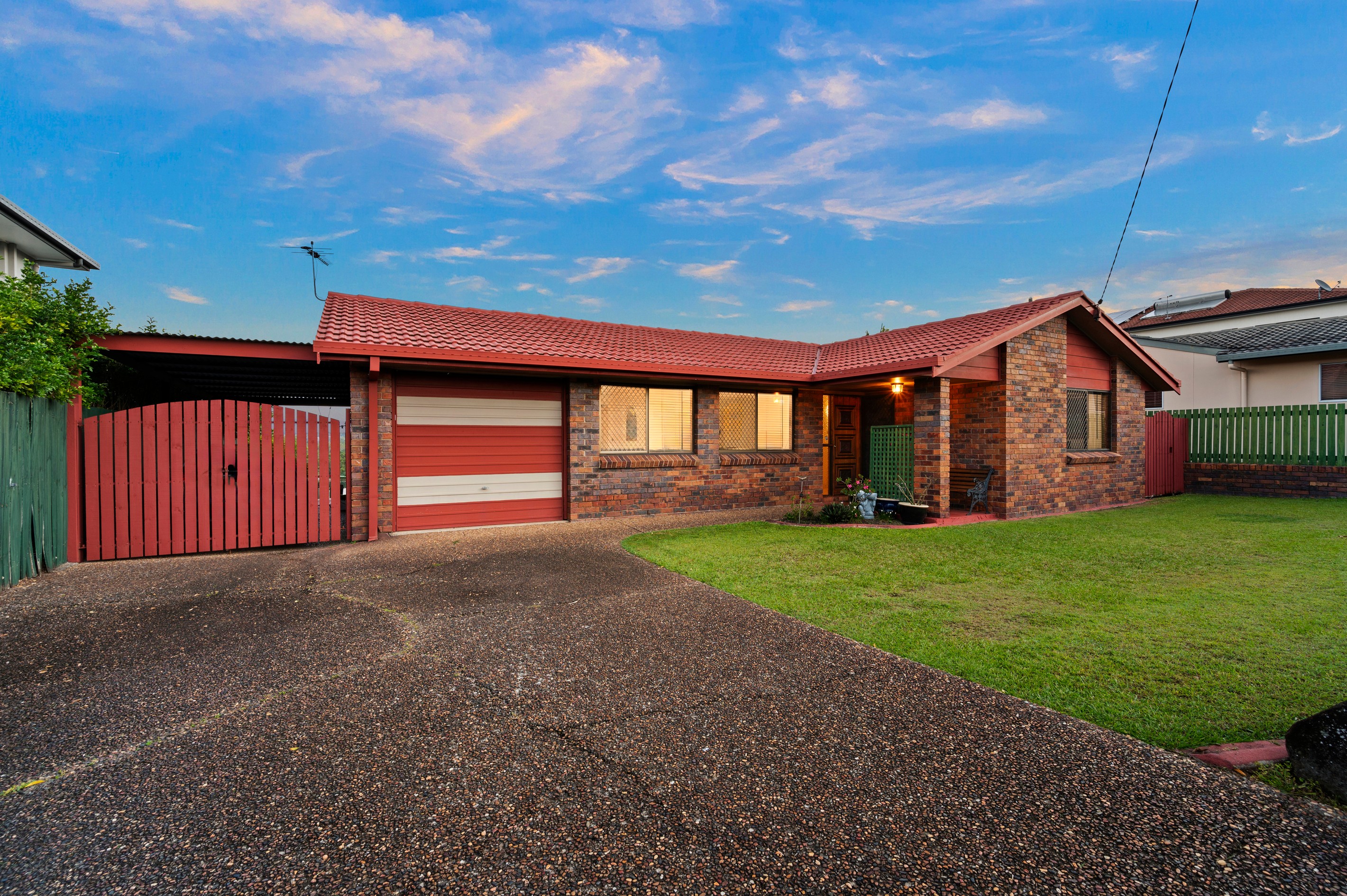 1108 South Pine Road, Everton Hills, QLD 4053