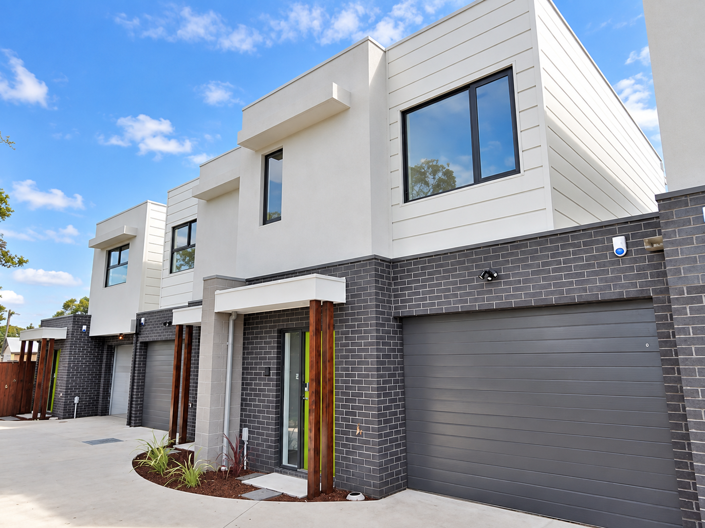 5/1 Erskine Avenue — photo from Ray White Reservoir