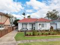 Bright, Modern & Convenient - A Kingswood Gem - Kingswood