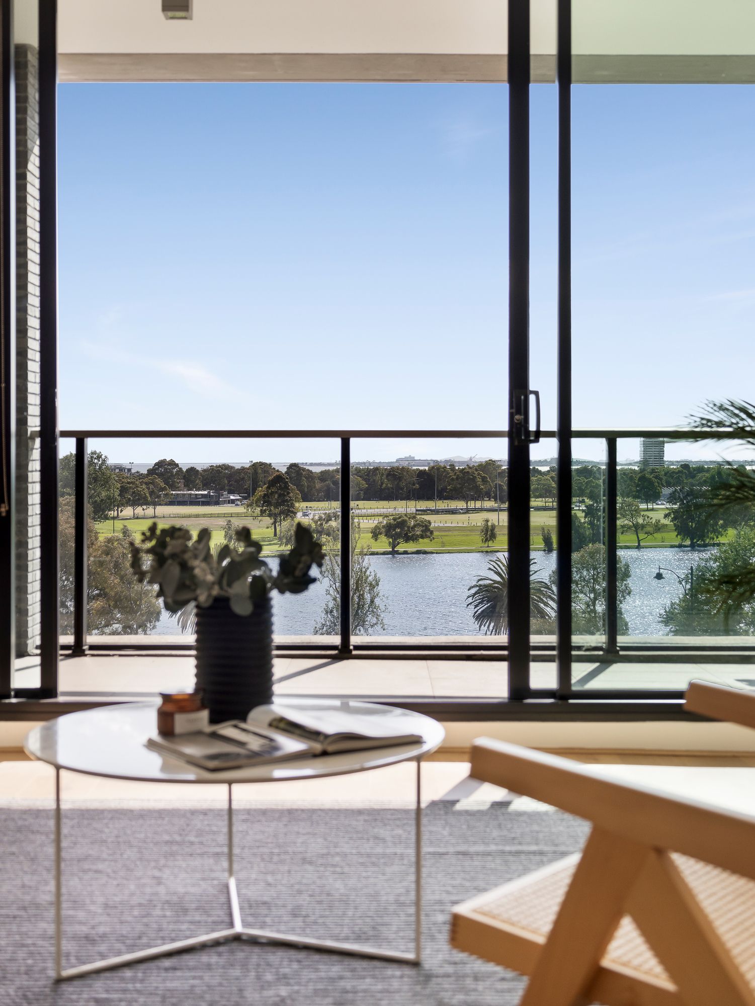 610/70 Queens Road, Melbourne, VIC 3004