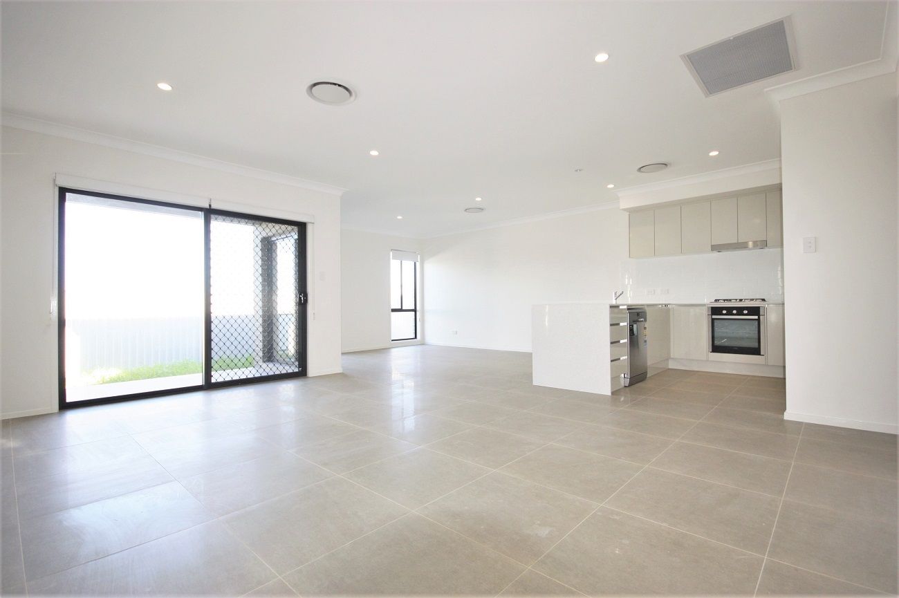 27 Battam Road, Gregory Hills, NSW 2557