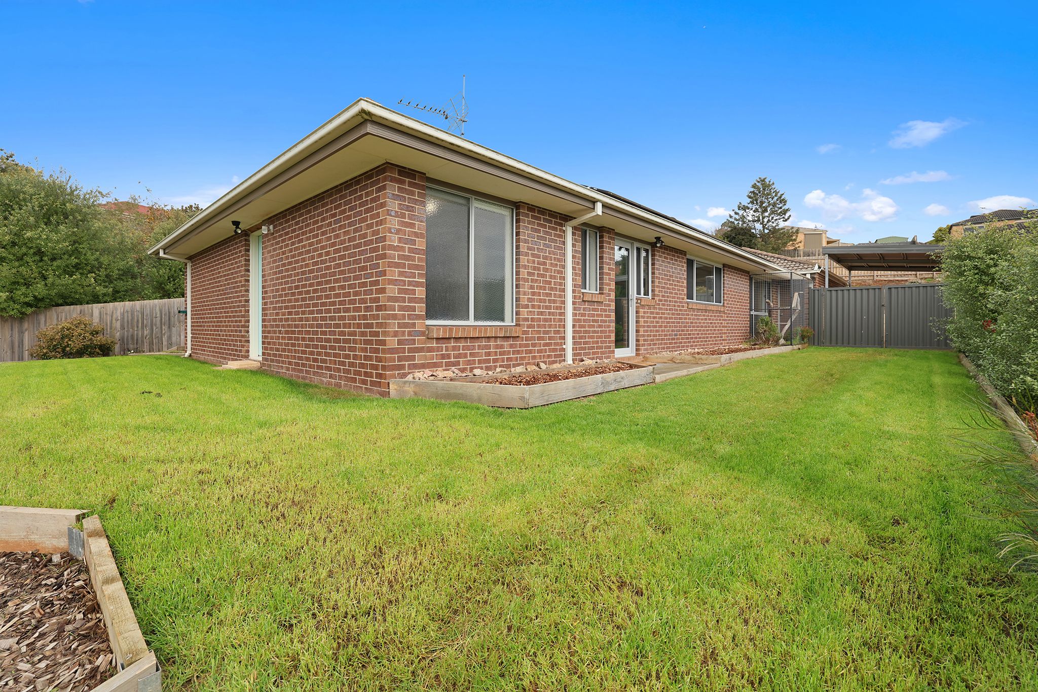 12 Vivian Court — photo 19 of 27