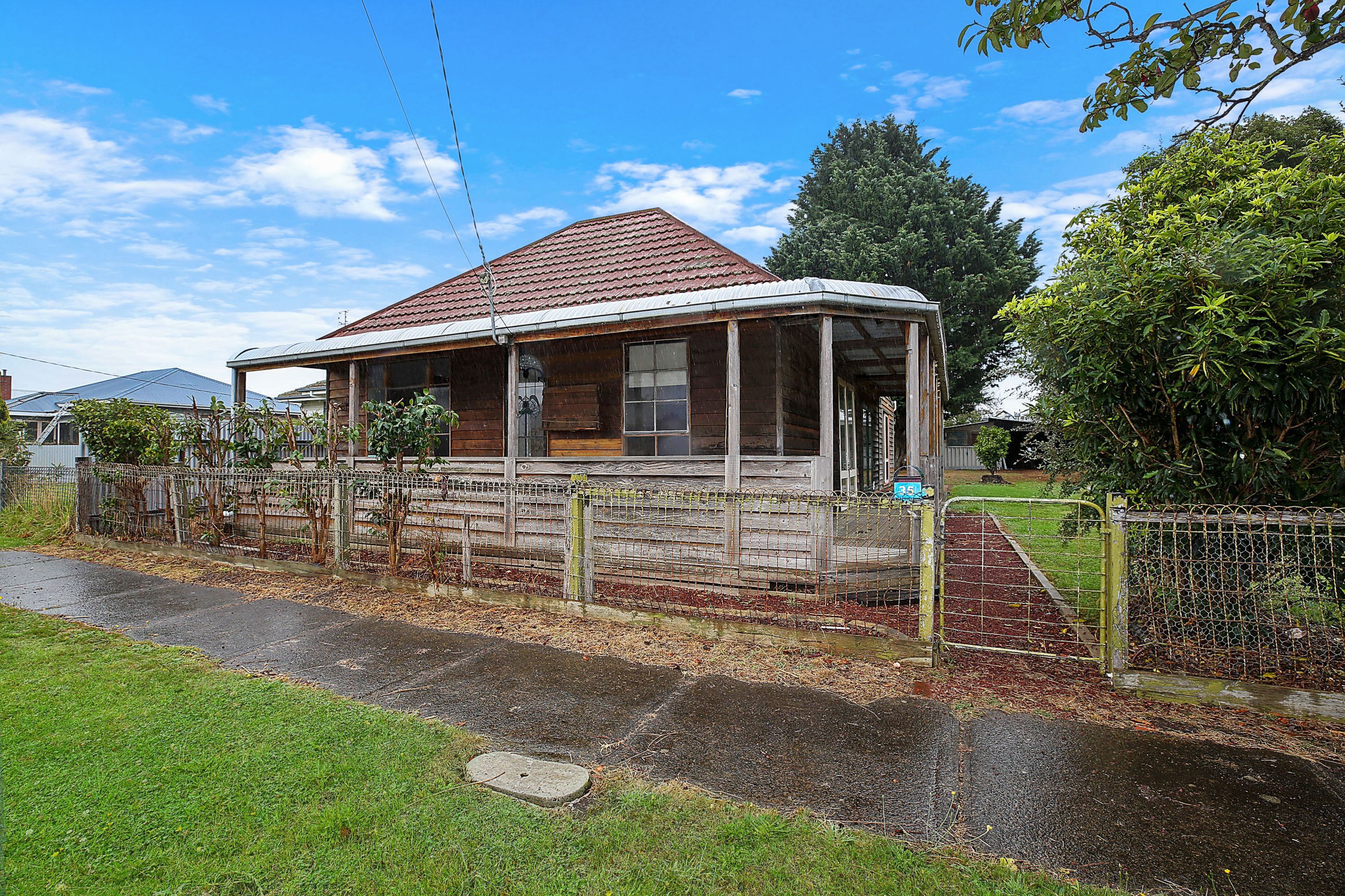 35 Silvester Street, Cobden VIC 3266