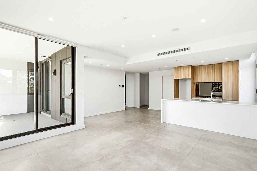 307/12C Carson Lane — photo 3 of 7