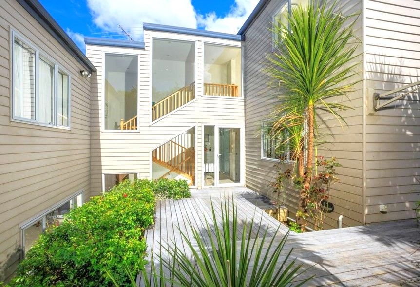 B/18 Orton Street, Glenfield, North Shore City