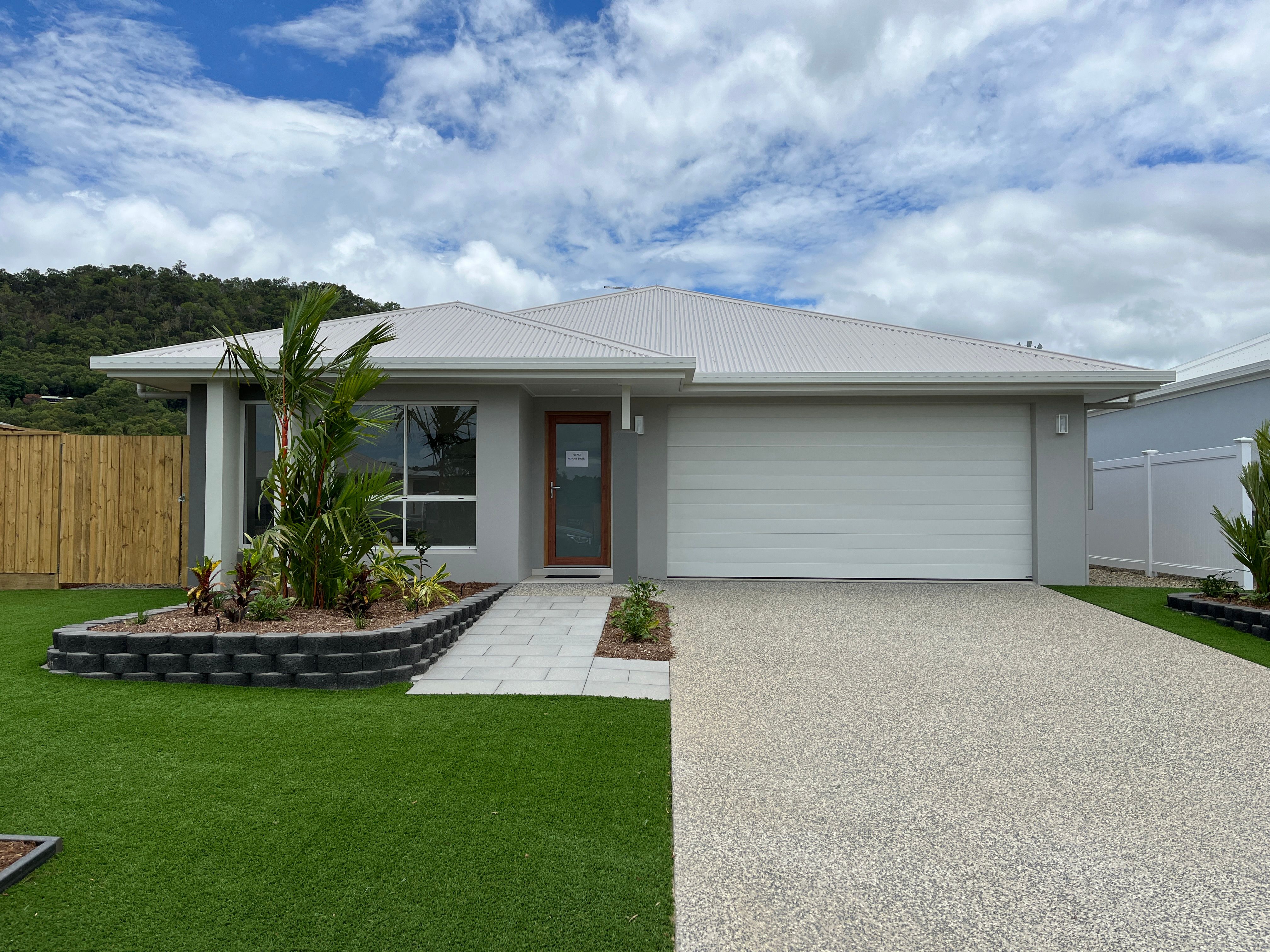 Trinity Beach, QLD 4879