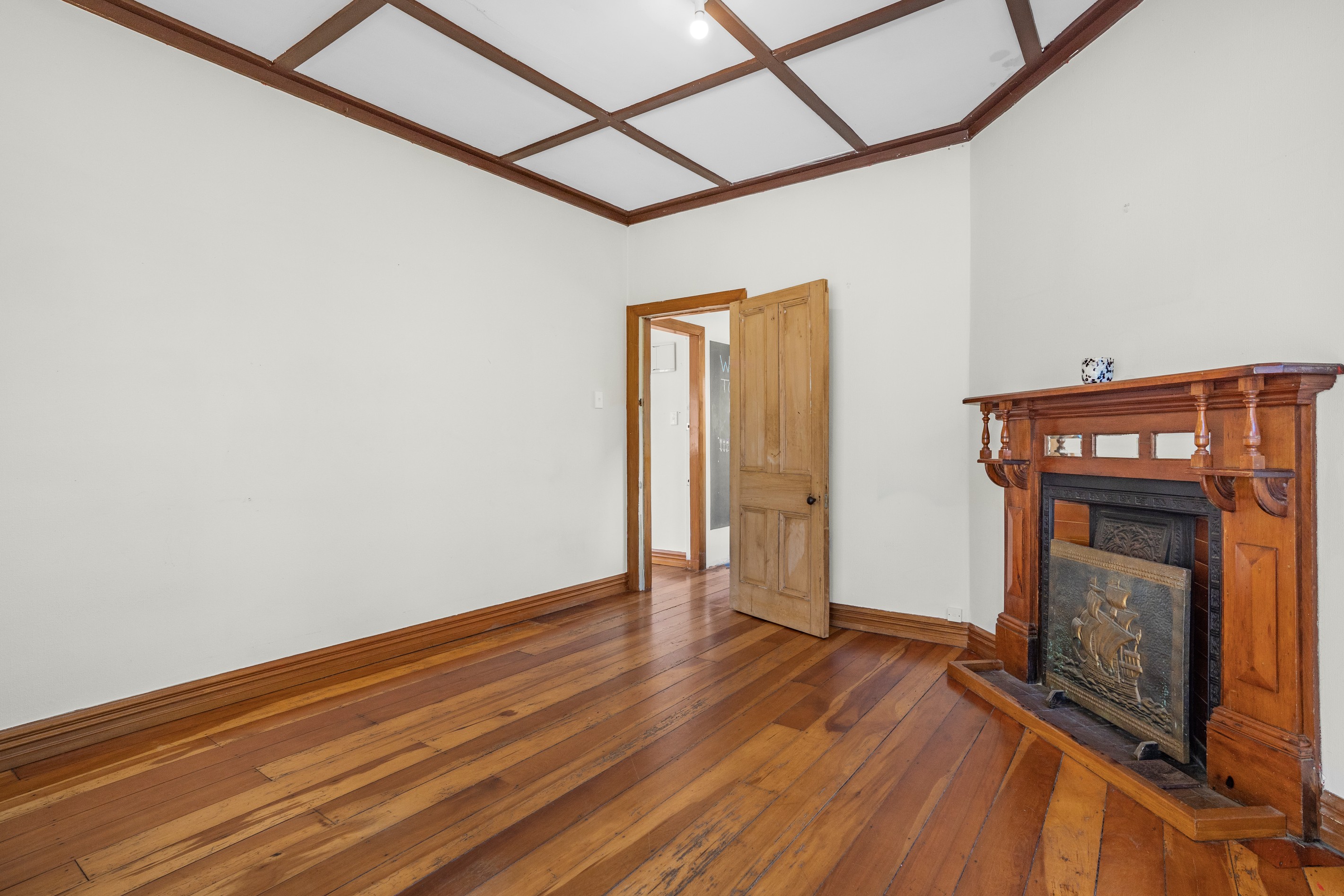 7 Rata Street, Eastbourne, Lower Hutt City