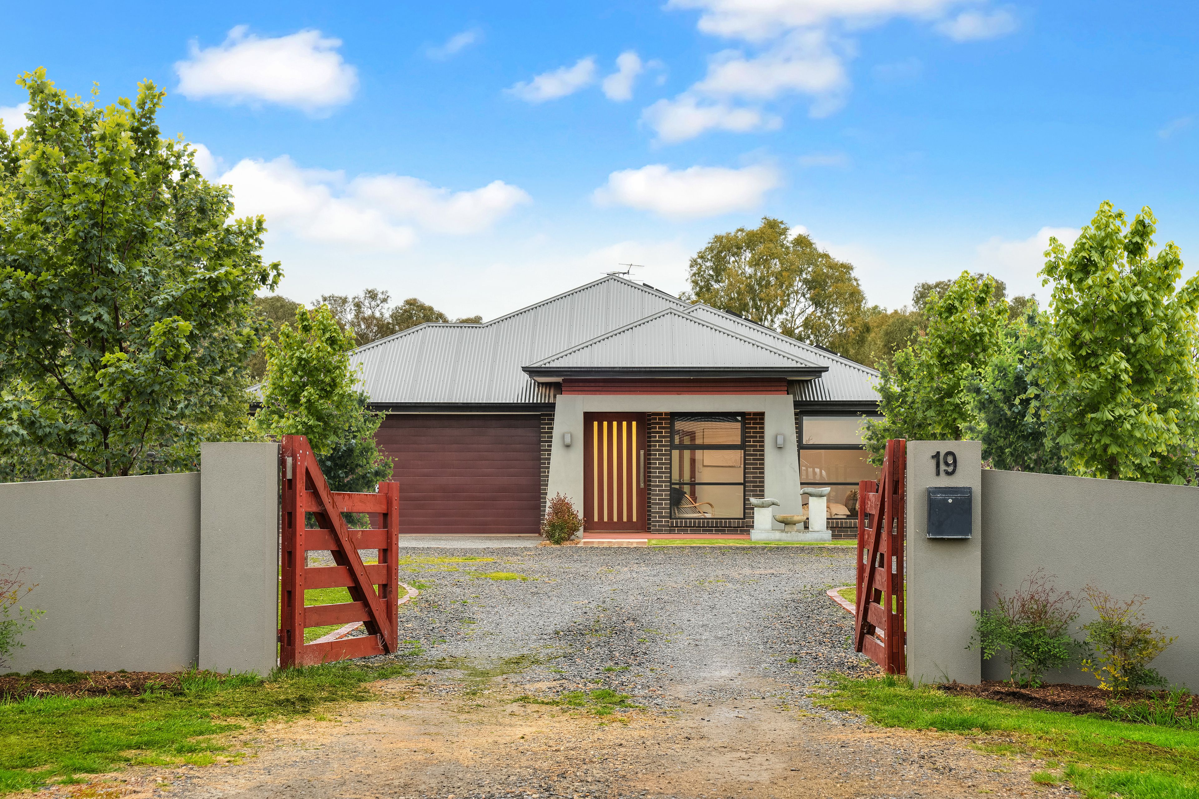 19 Ormsby Road — photo 6 of 30