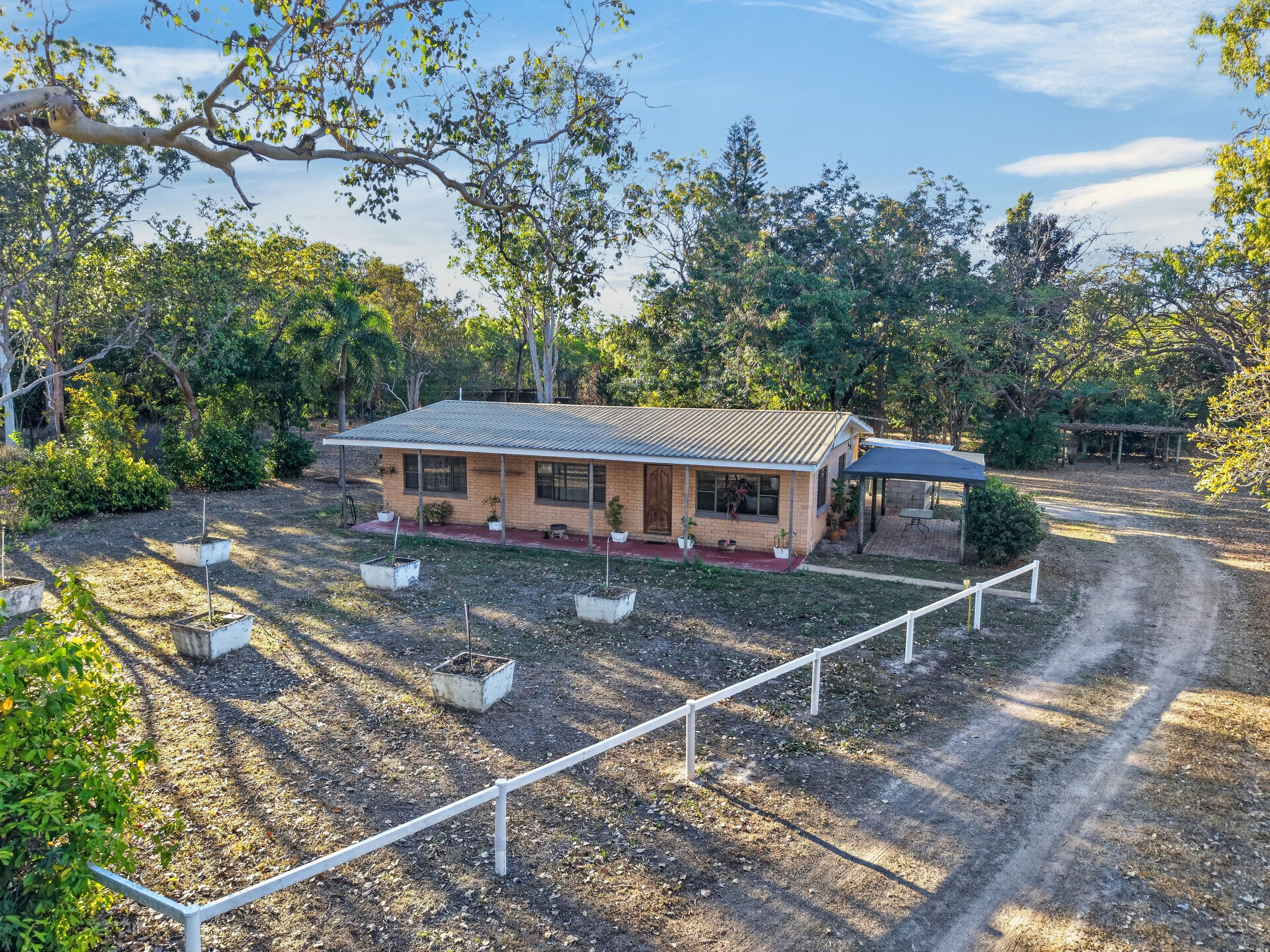 207 Forestry Road, Bluewater, QLD 4818
