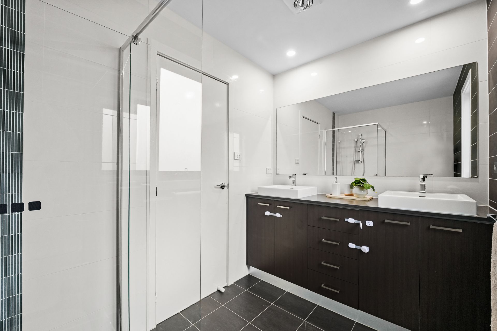 18 Rosemount Drive — photo 10 of 21