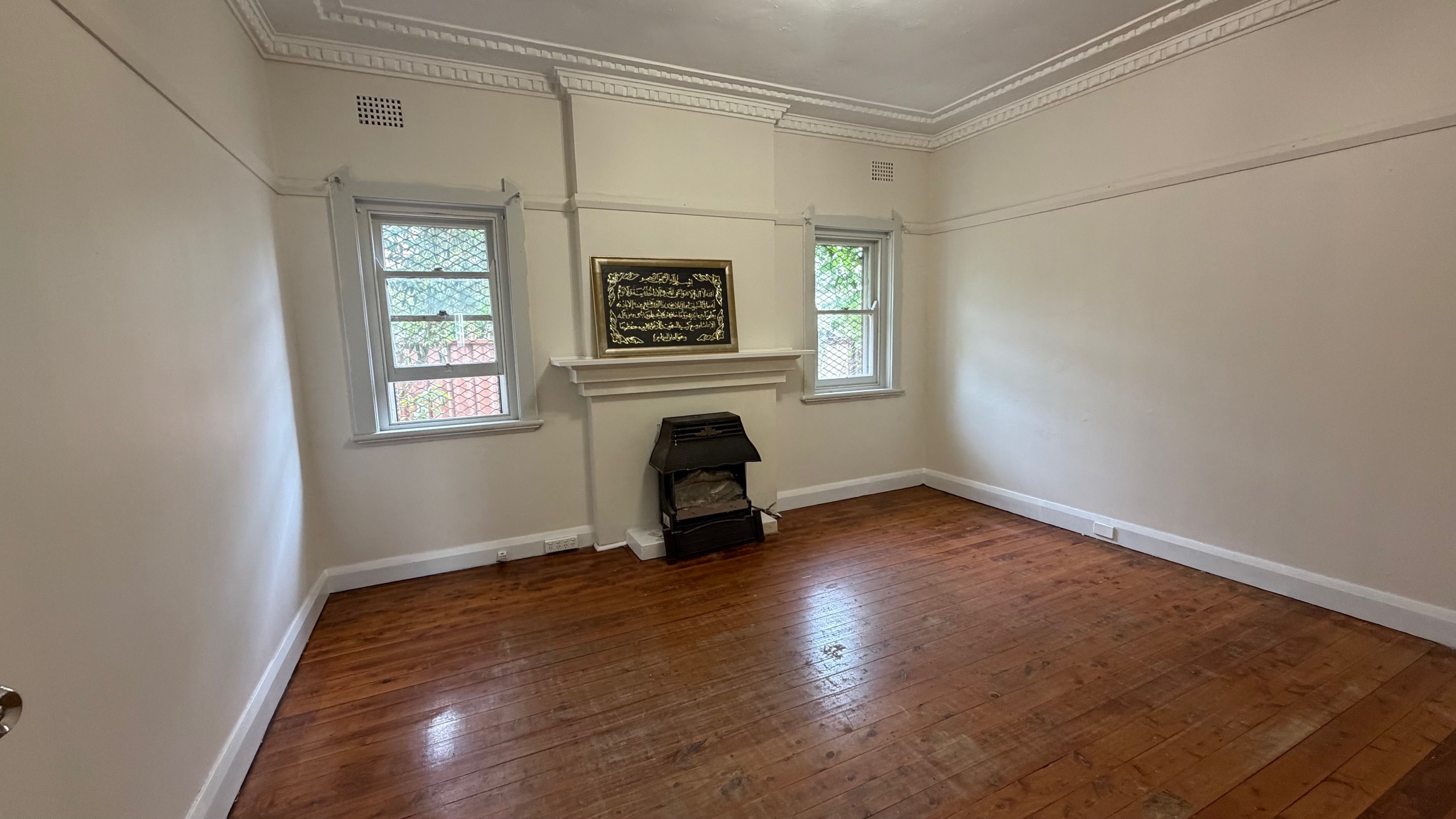 1 Stephenson Street, Roselands, NSW 2196