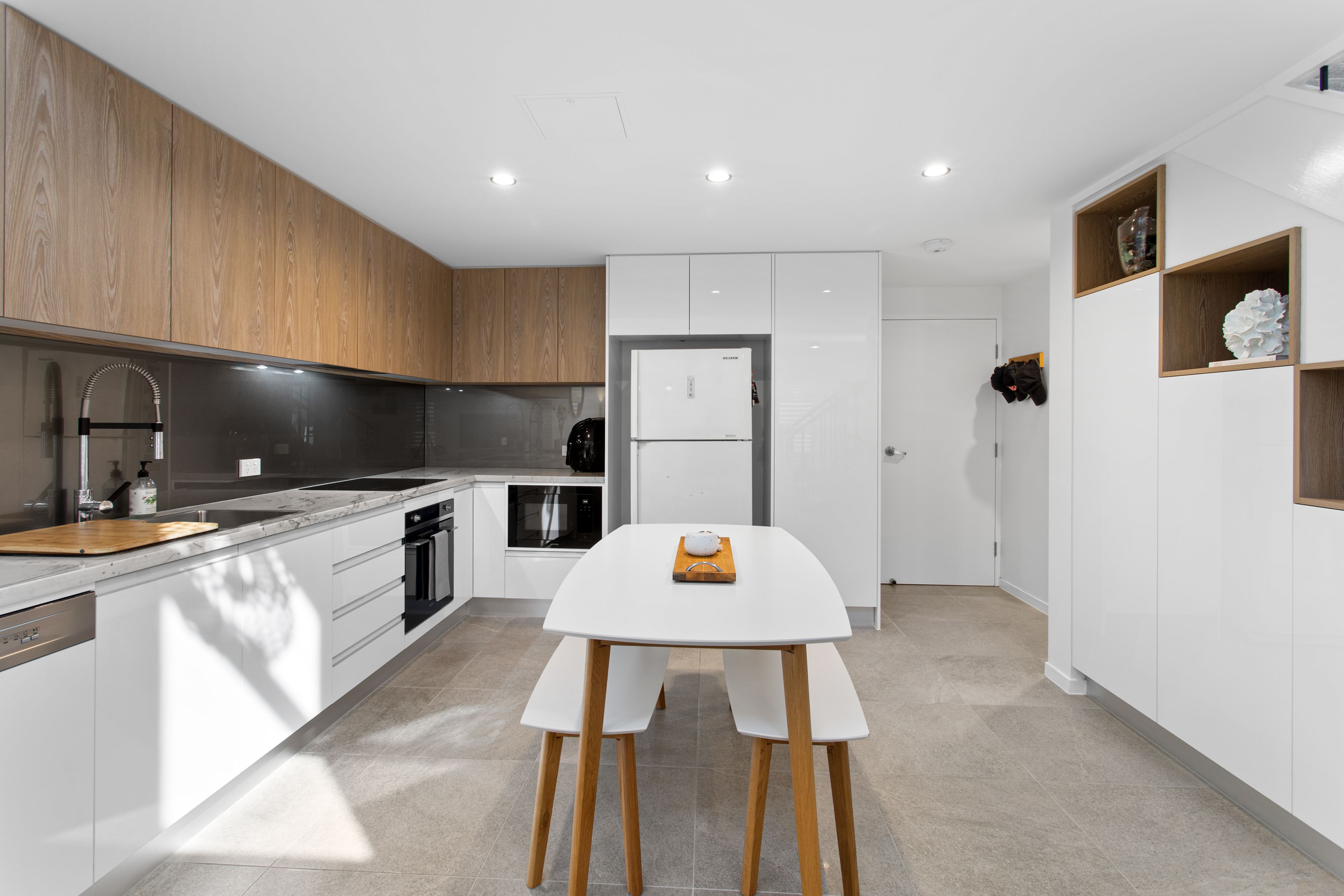 3/56 Oxley Avenue — photo 4 of 24