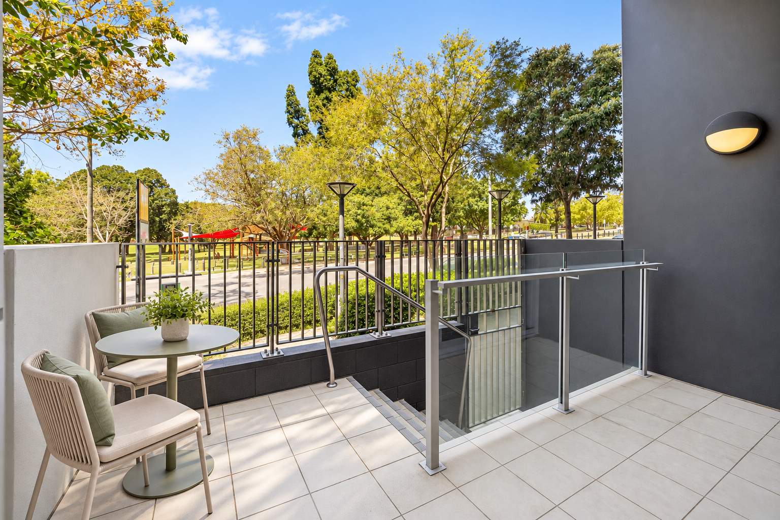 1/66 Manning Street — photo 2 of 23