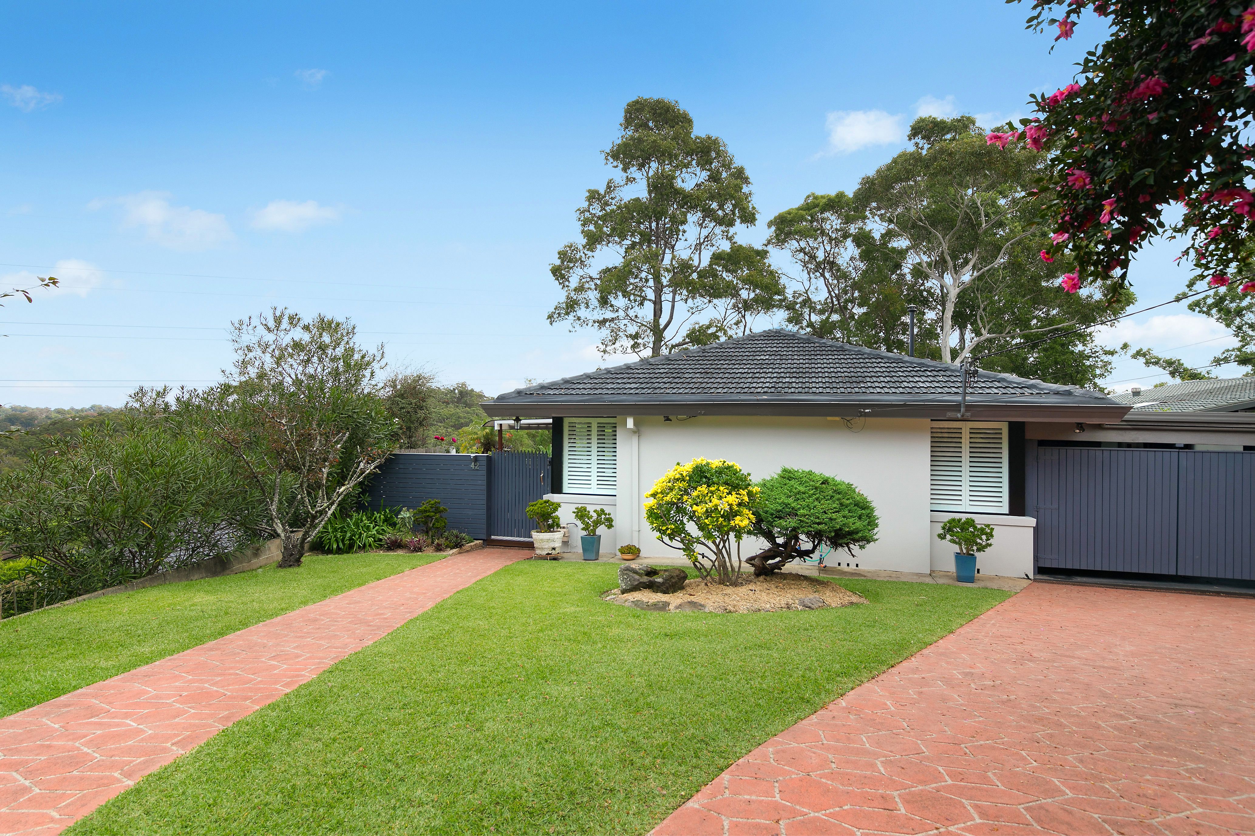 42 Burdekin Crescent, St Ives NSW 2075