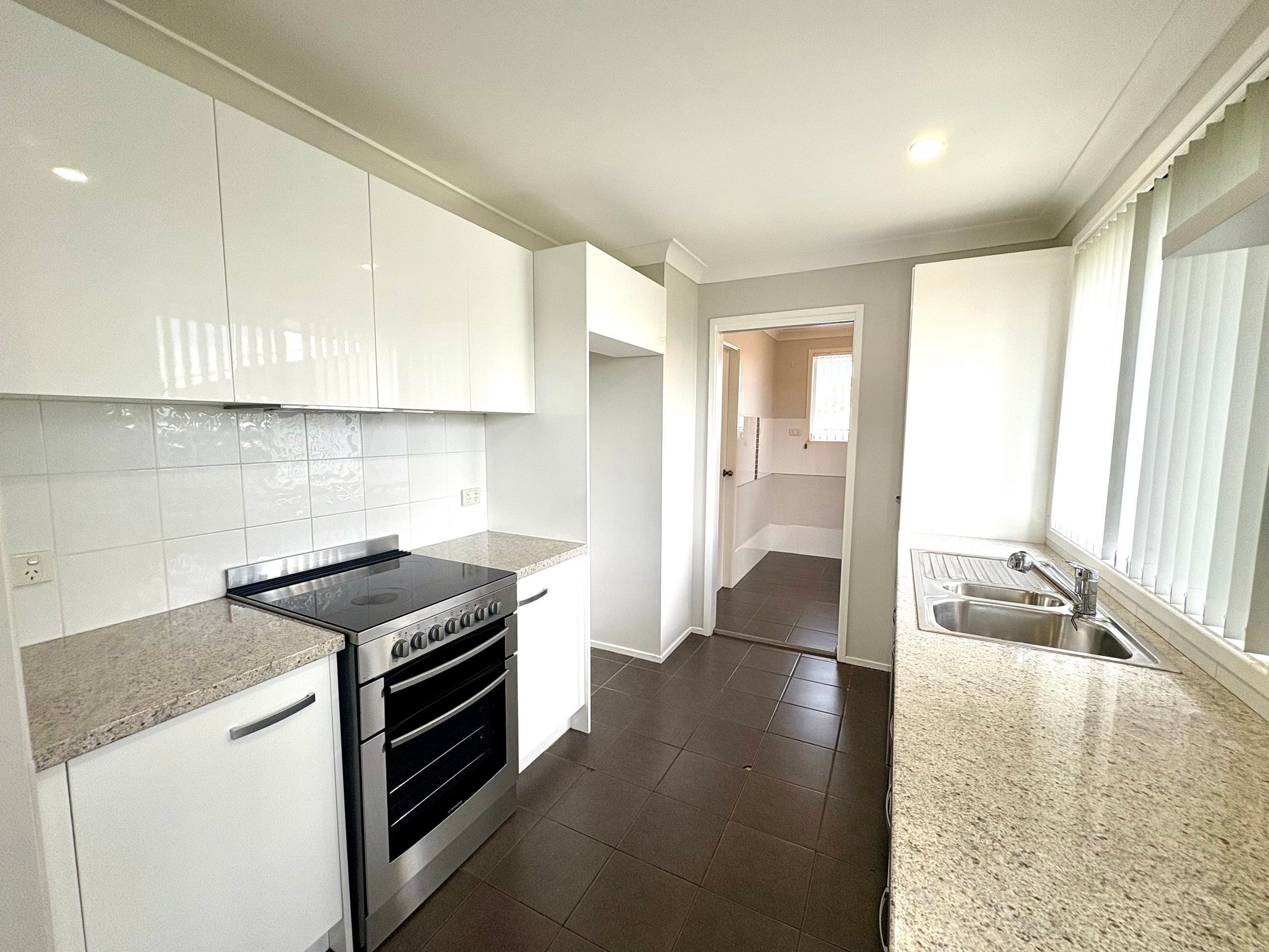 1/9A Mackay Street, Taree, NSW 2430