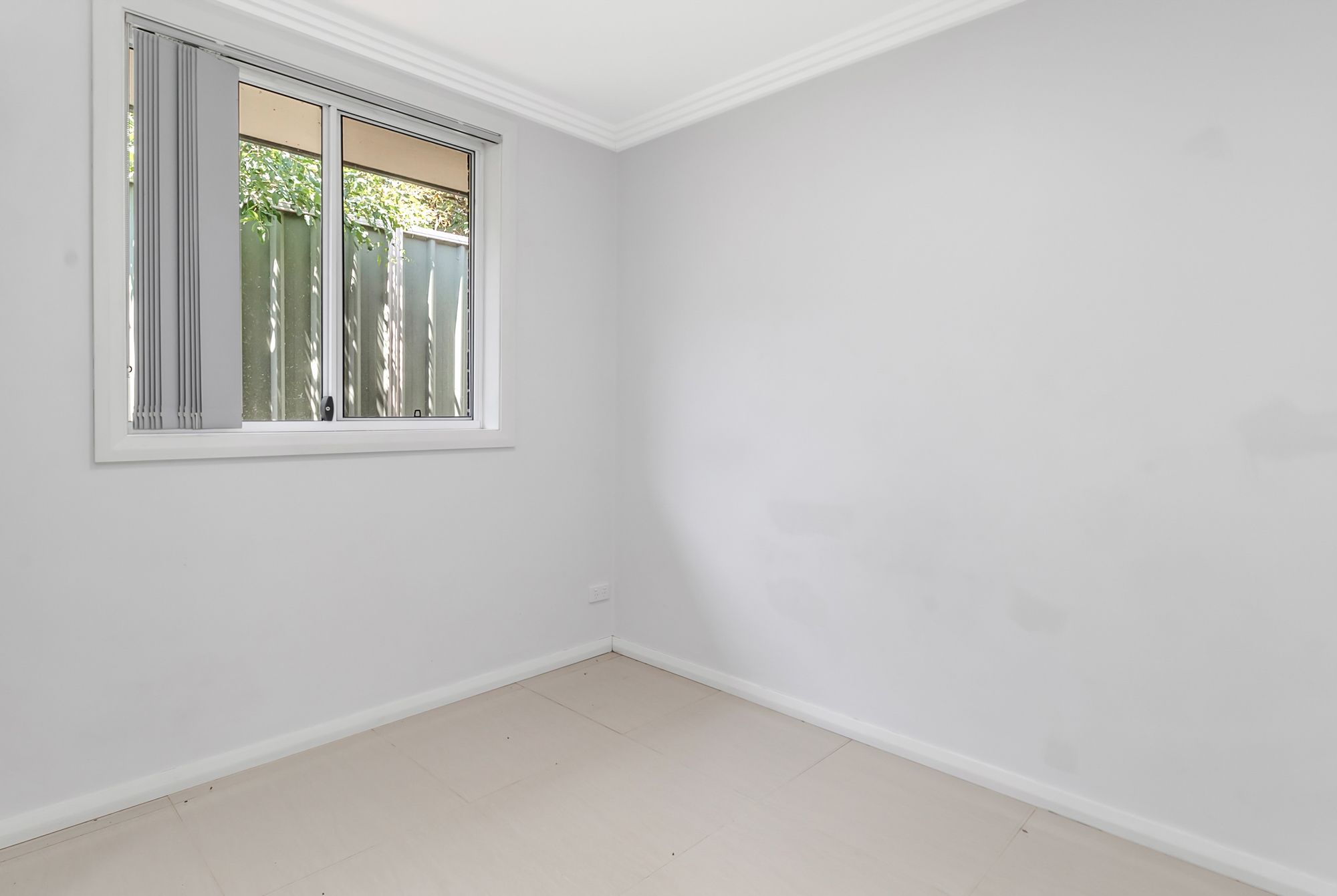 9a Hatherton Road — photo 3 of 5
