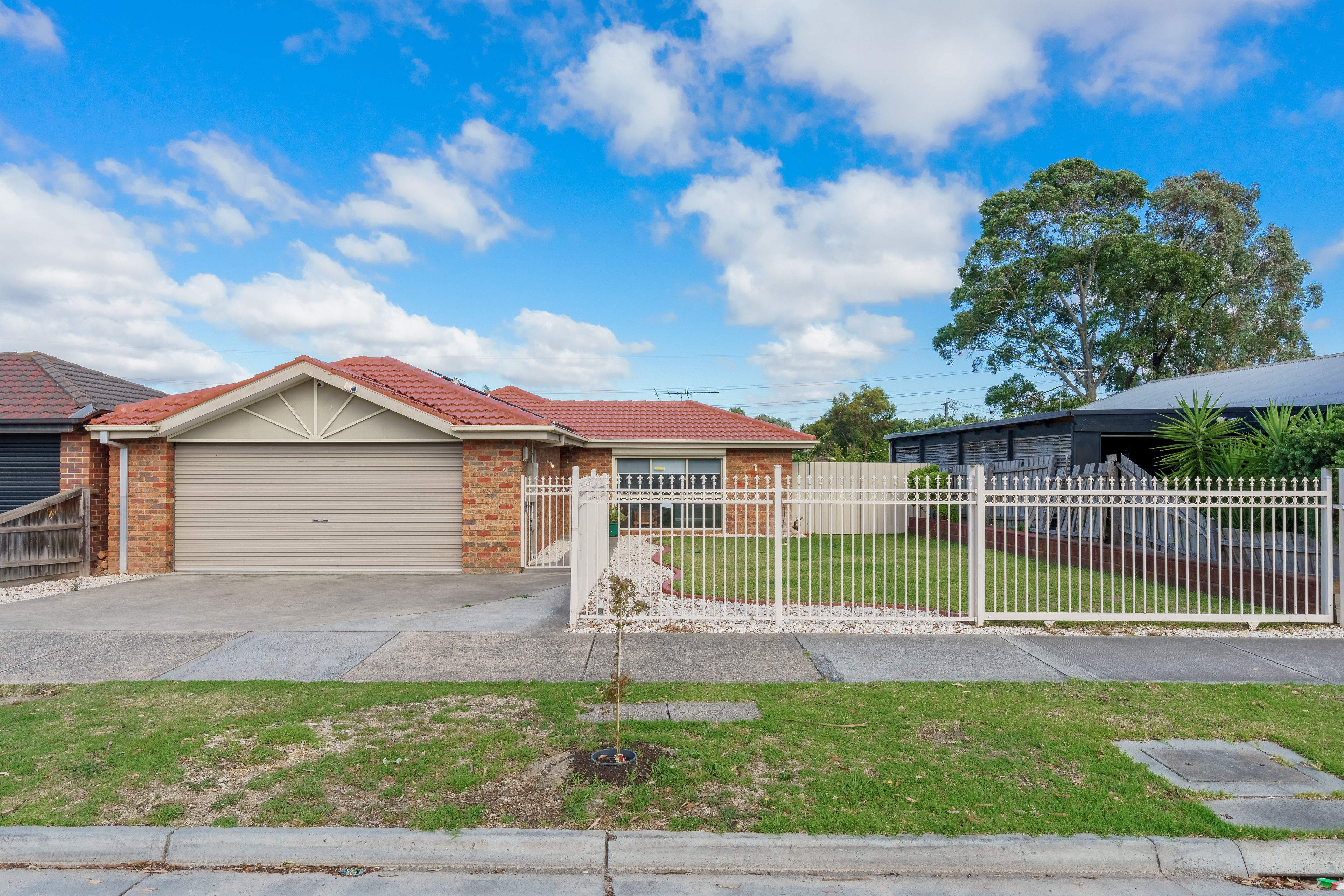 61 Monahans Road, Cranbourne West, VIC Home For Rent • Ray White