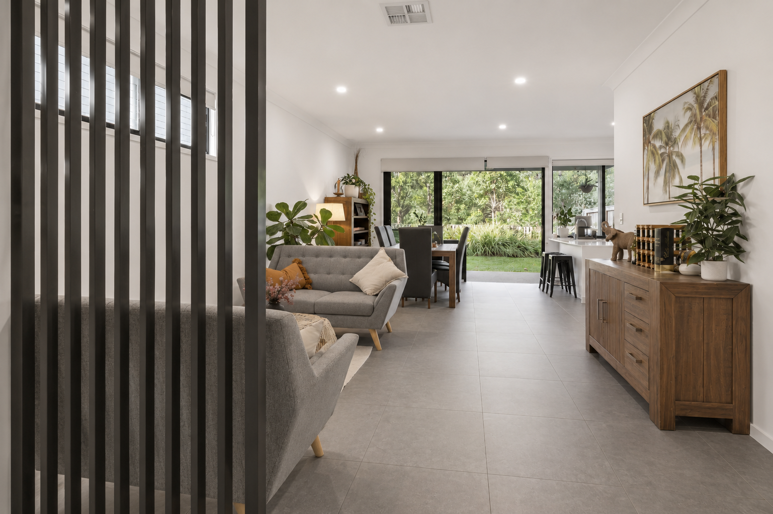 29/28 BONOGIN Road — photo 6 of 25