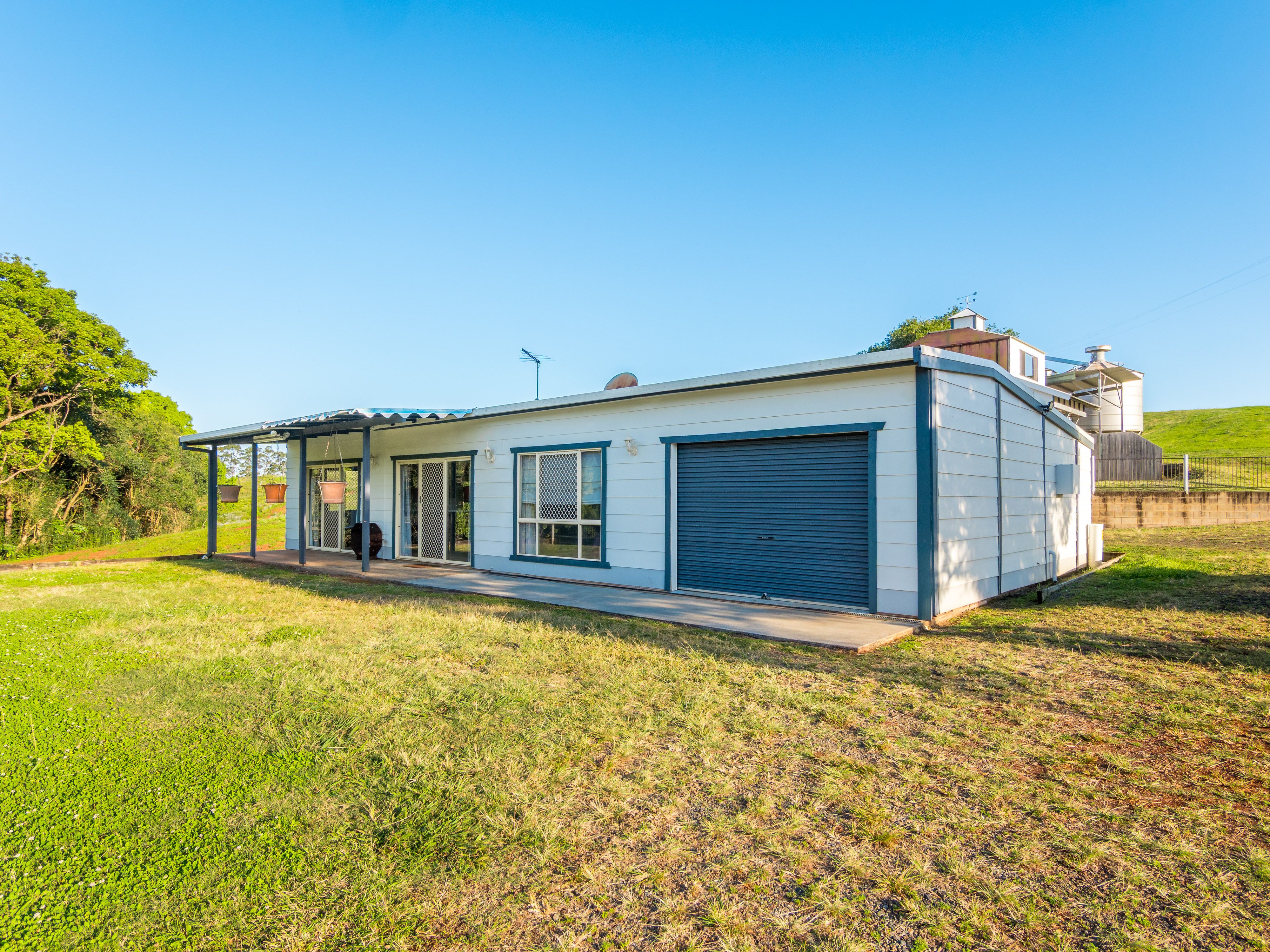 74 Rayward Road — photo 15 of 23