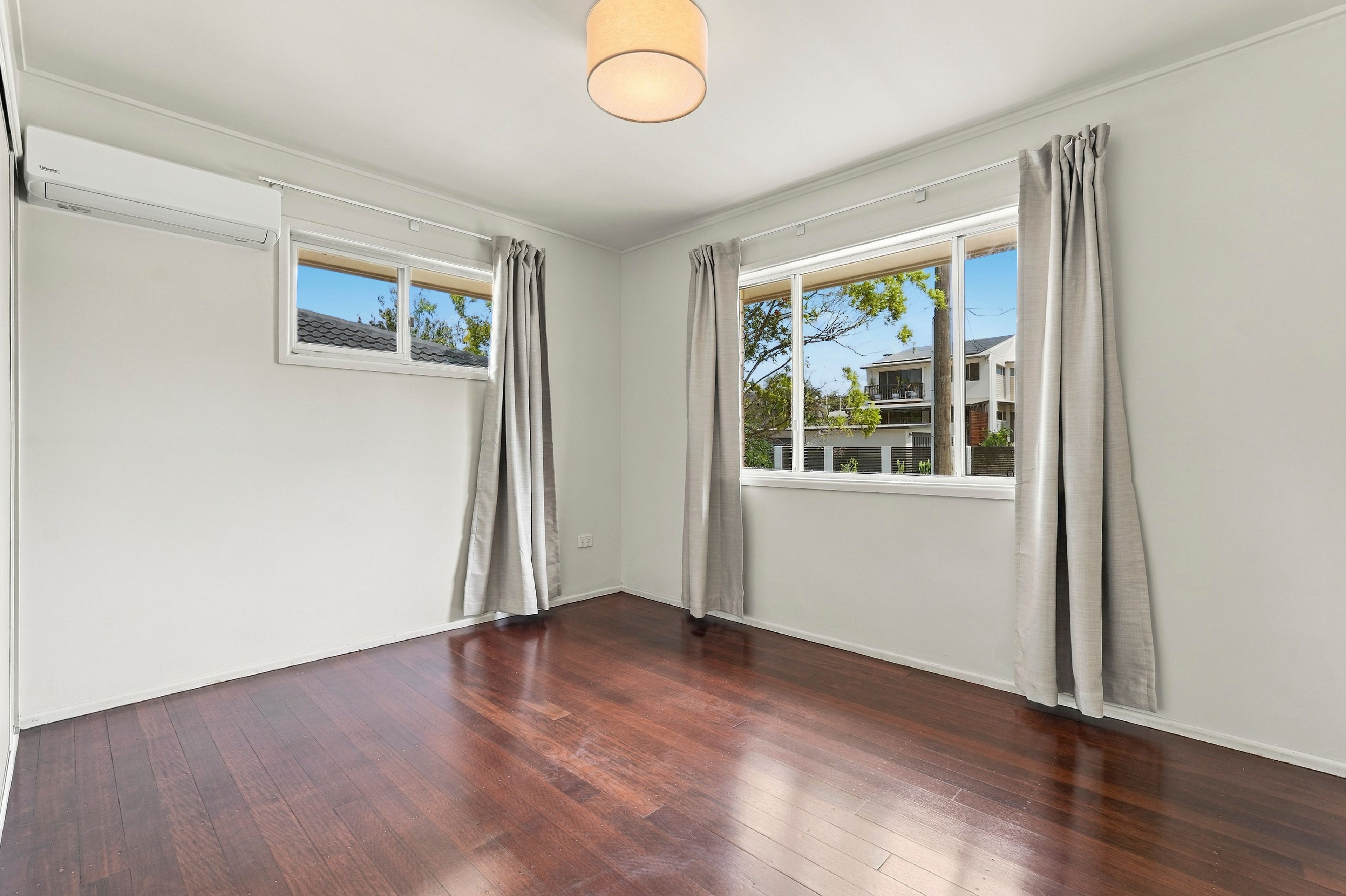 9 Abbey Street — photo 4 of 11