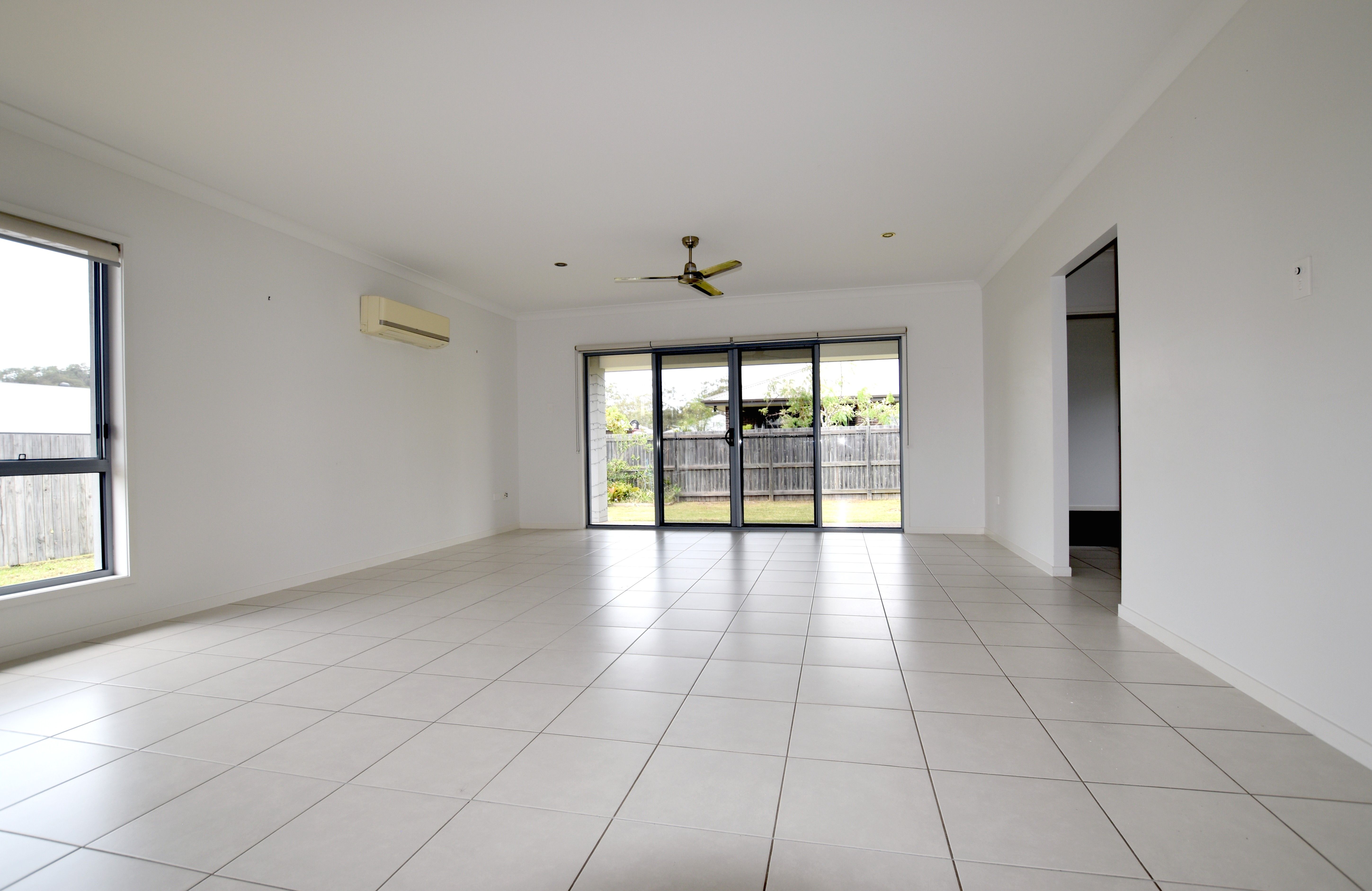 29 Parkway Crescent, Kirkwood, QLD 4680