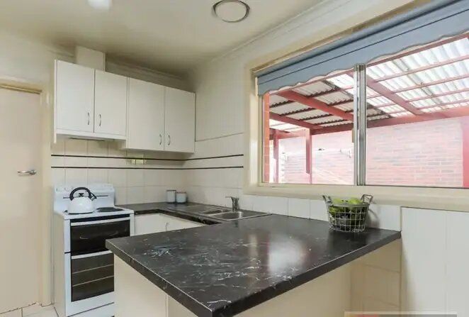 9 Yuruga Court, Mooroolbark, VIC 3138