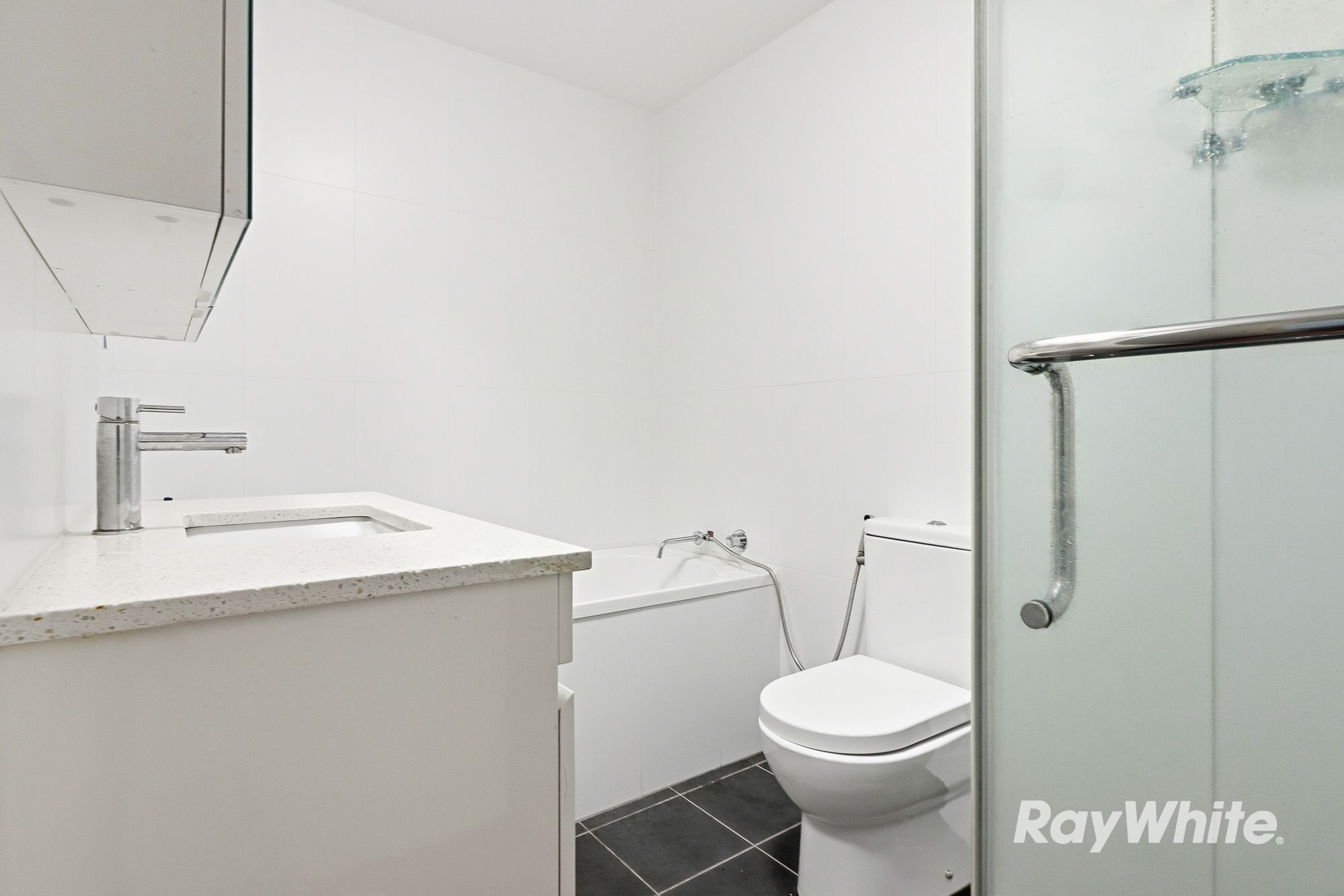 33/21 Sorrell Street — photo 7 of 14
