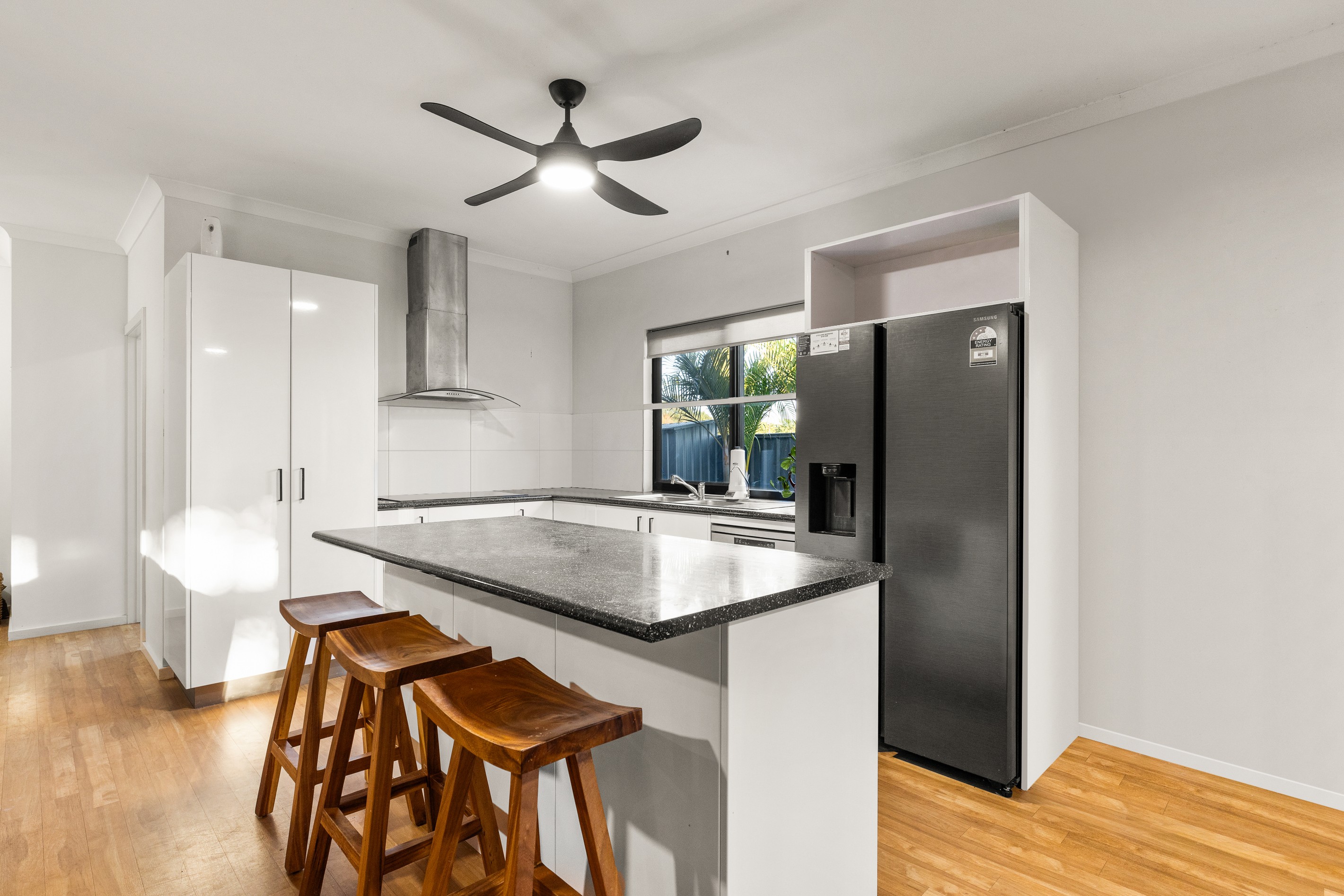 5 Tomarito Crescent, Bilingurr, WA 6725