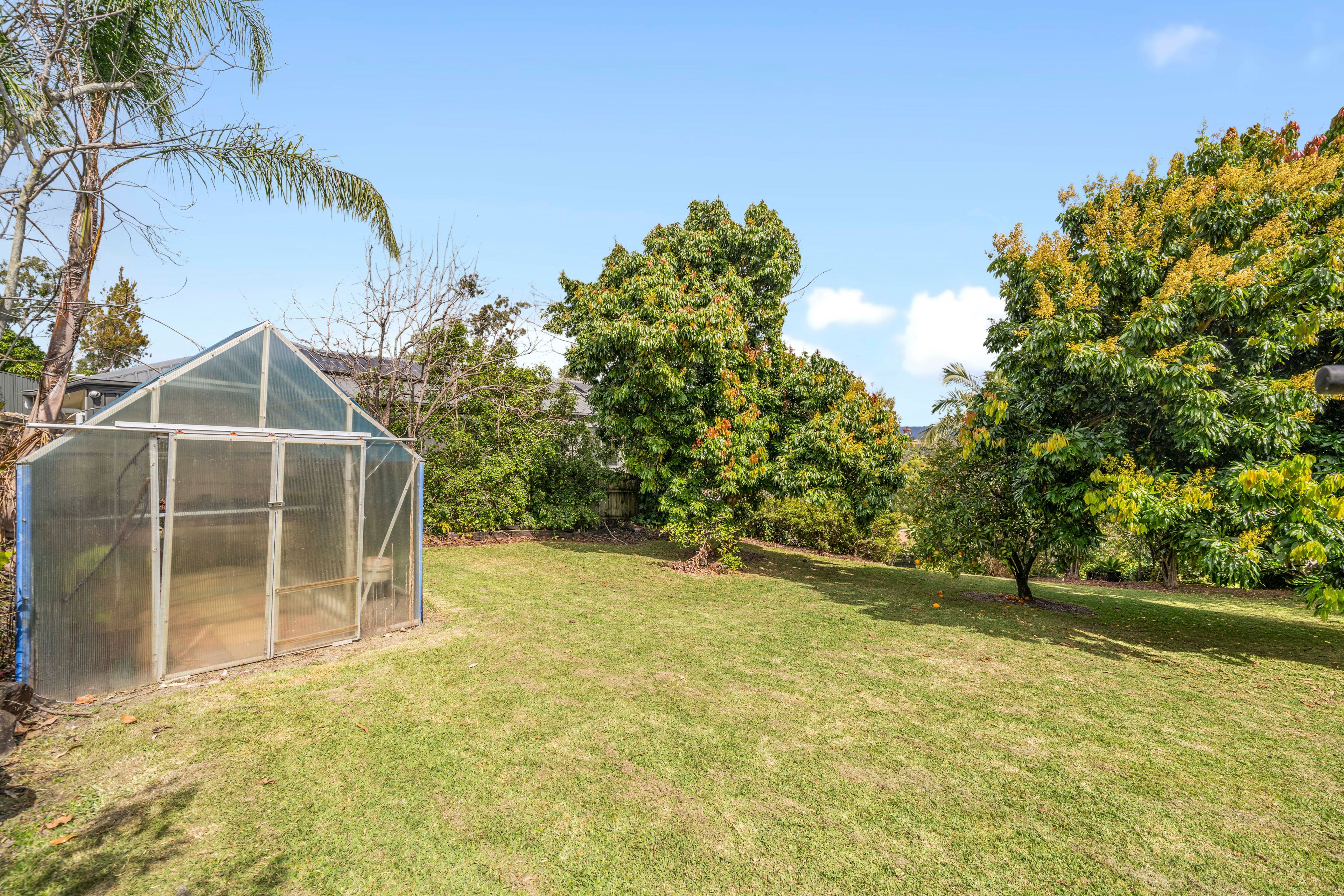 41 Helensvale Road — photo 29 of 30