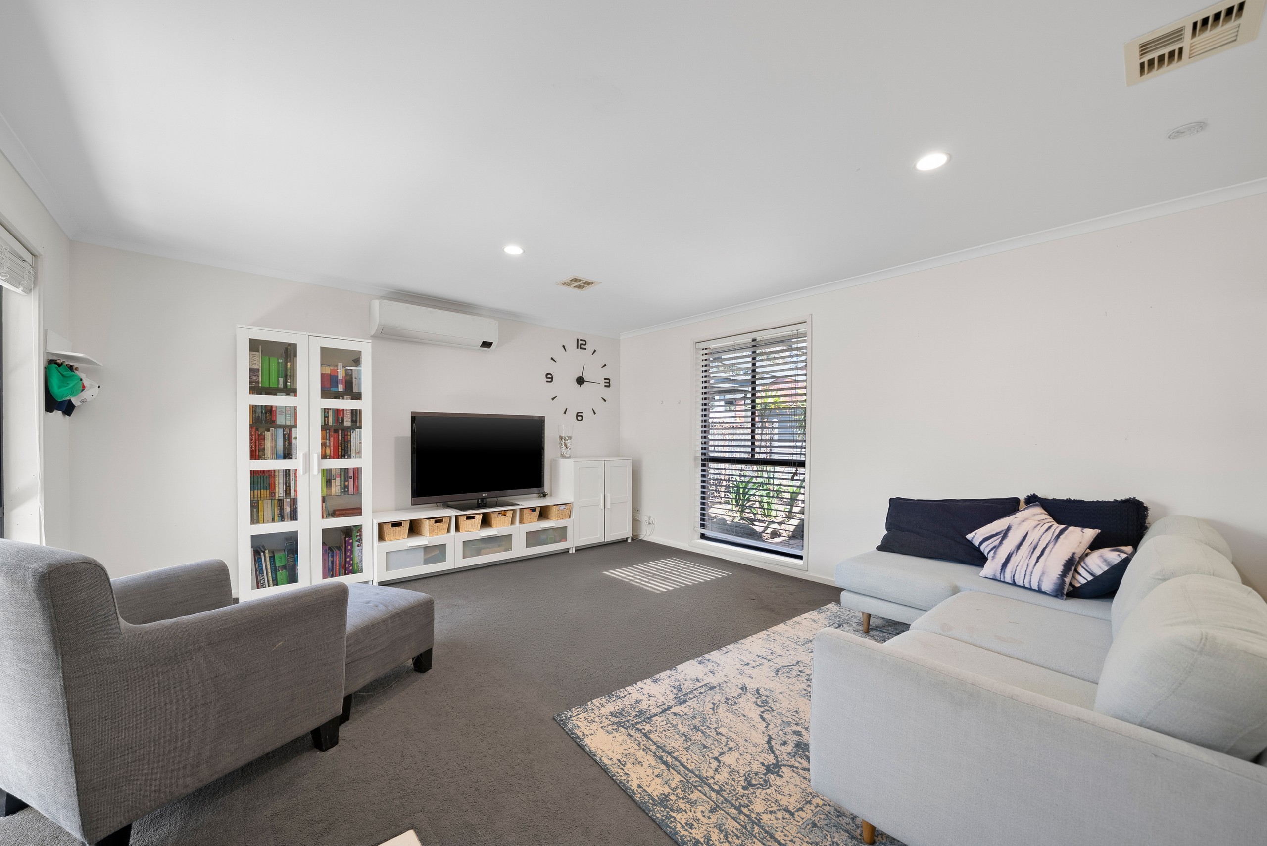 185 Windermere Drive, Ferntree Gully, VIC 3156