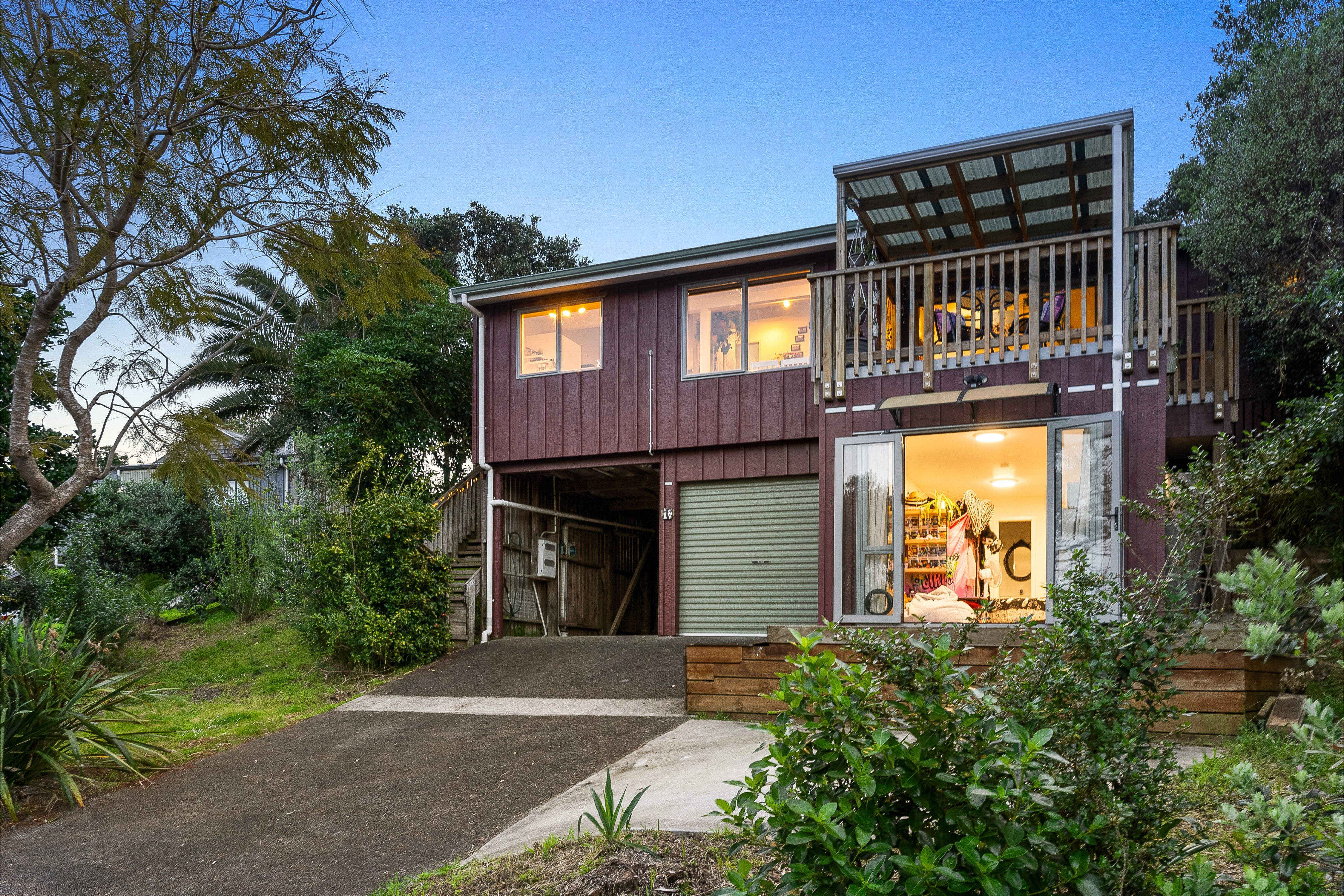 17 Empressa Heights, Helensville, Rodney