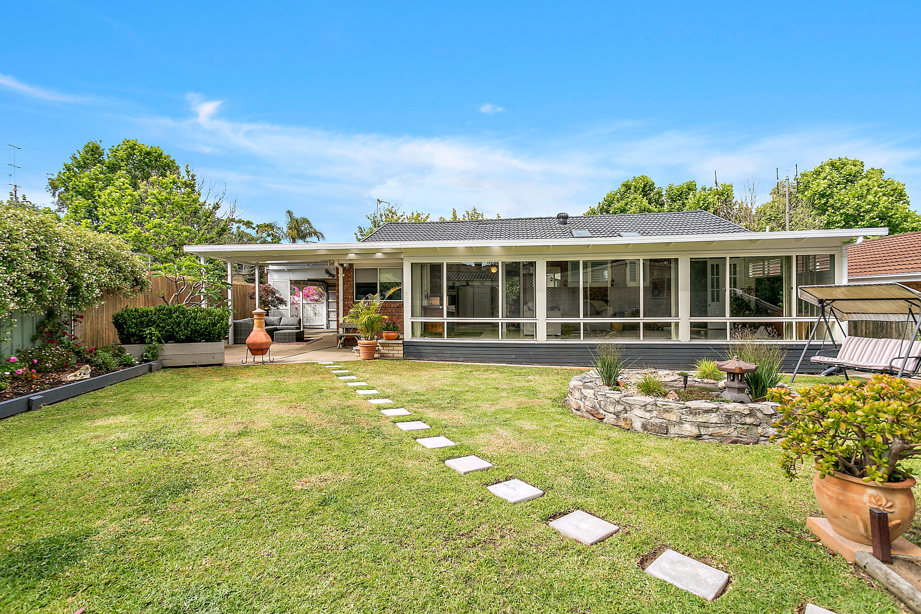7 Allinga Drive