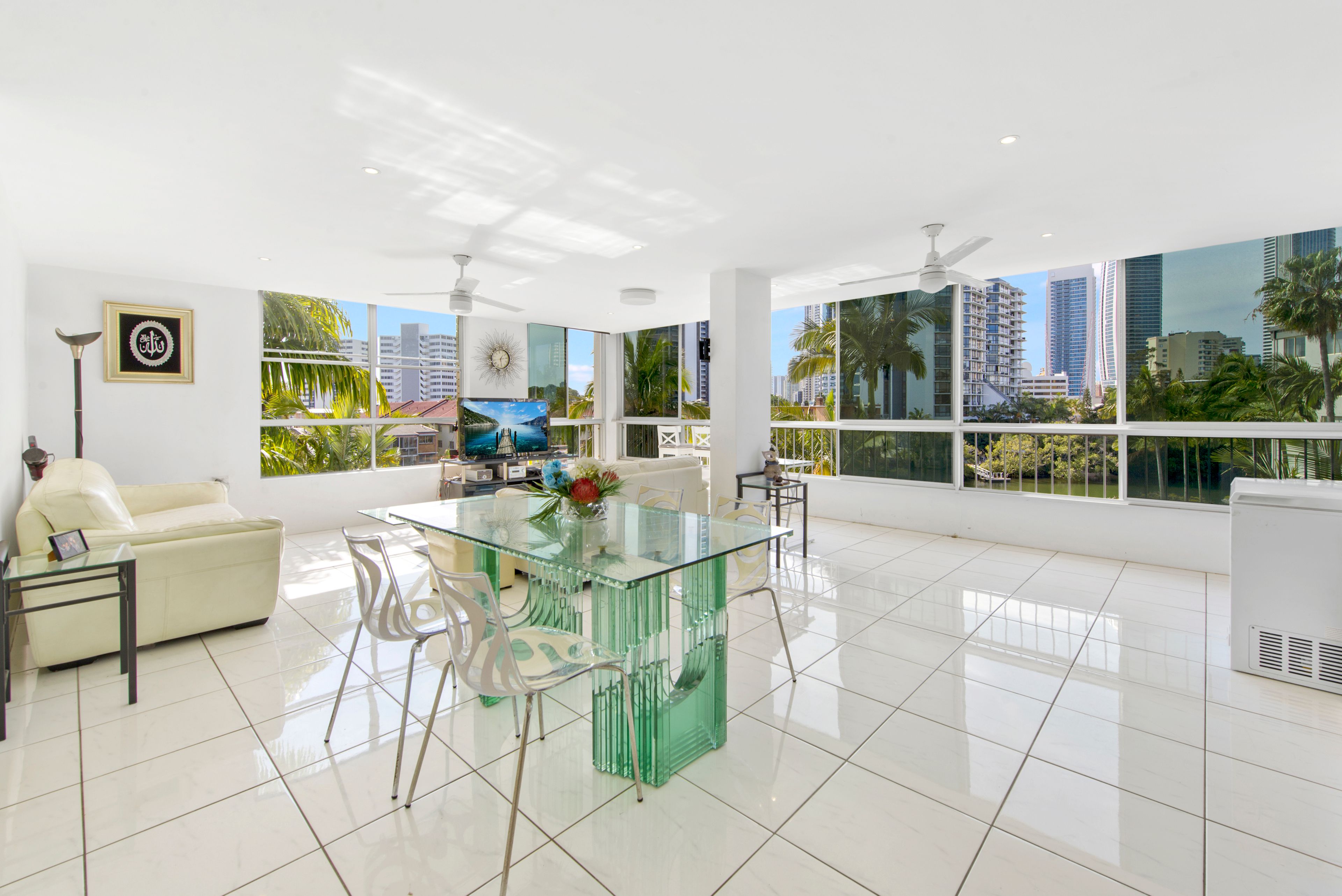 11 Paradise Island, Surfers Paradise QLD 4217