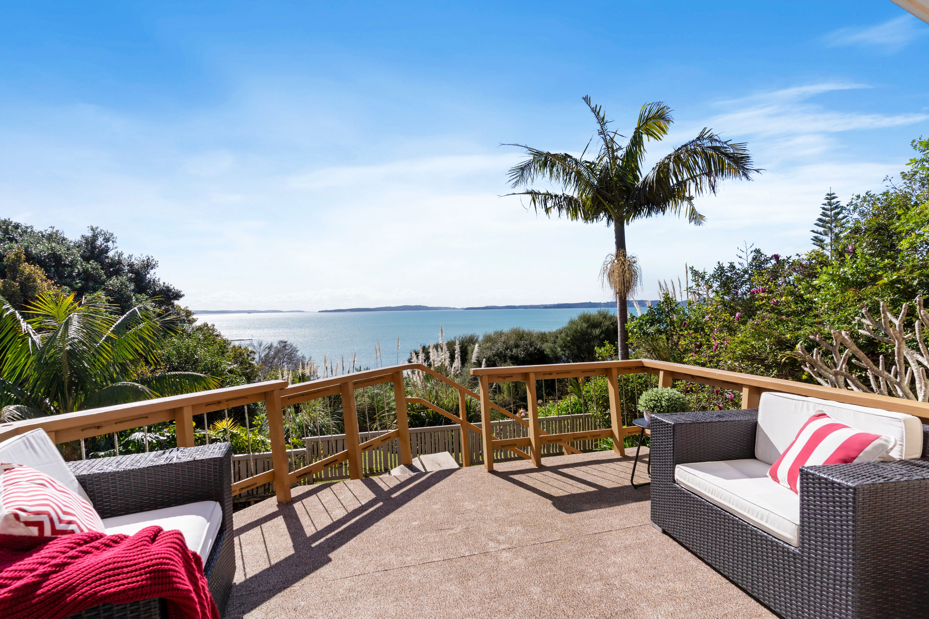 10 Craig Road, Maraetai, Manukau City