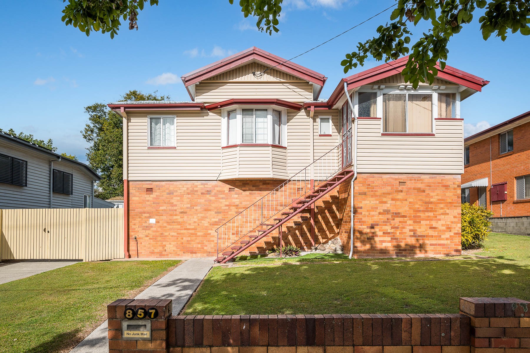 855-857 Wynnum Road, Cannon Hill, QLD 4170