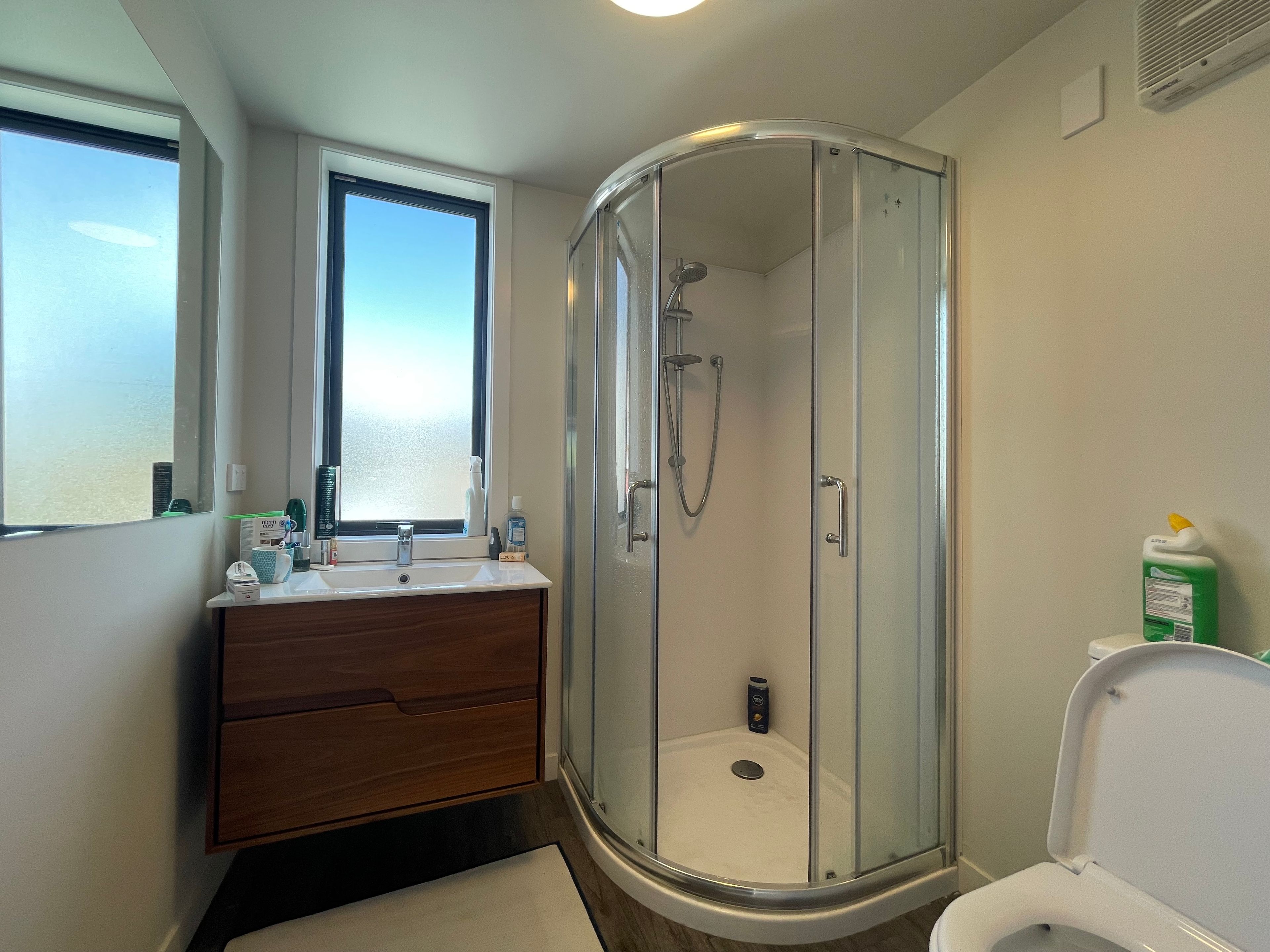 9/16 Cecil Place, Waltham, Christchurch City