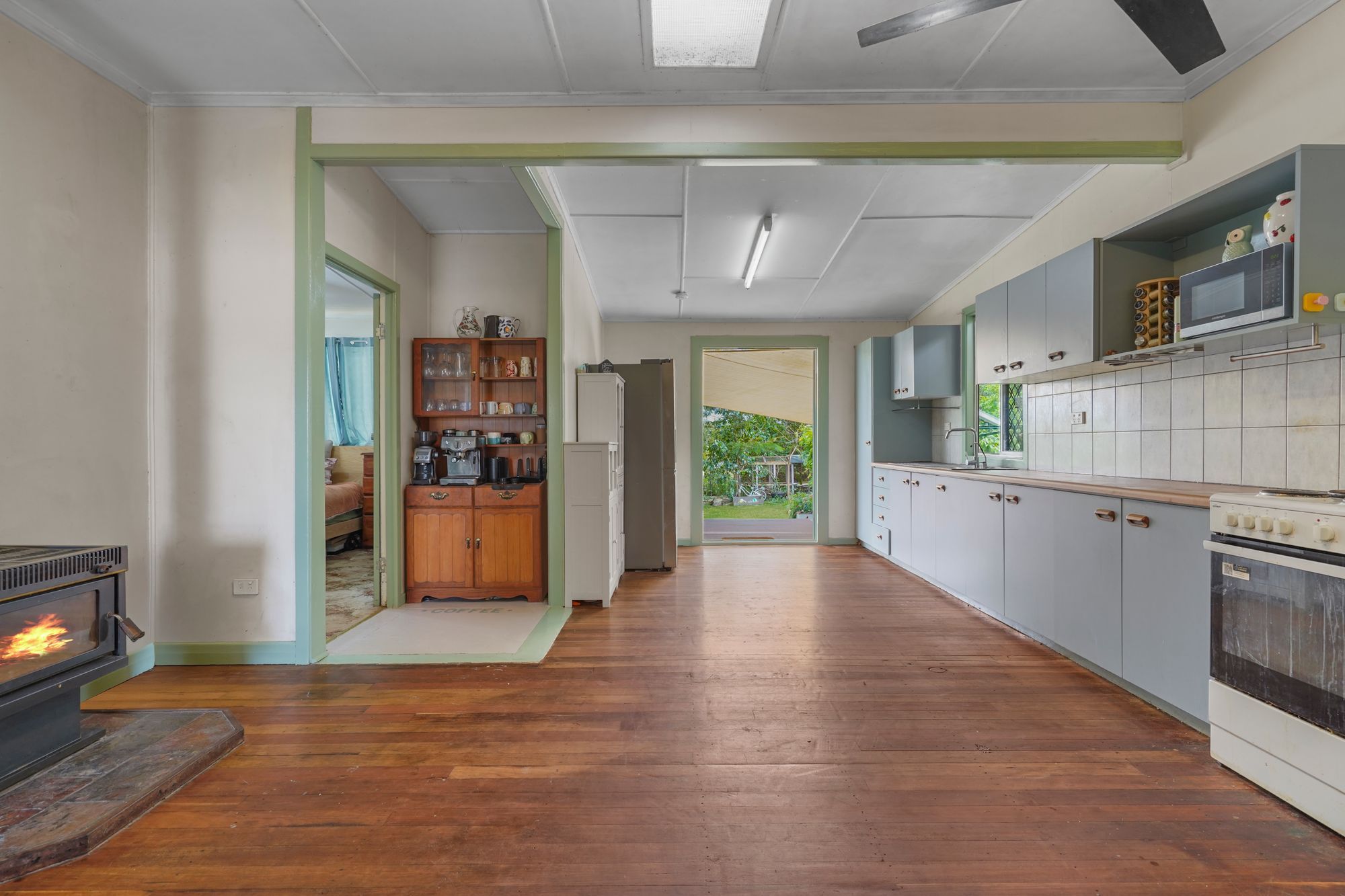 23 Russell Street — photo 5 of 19