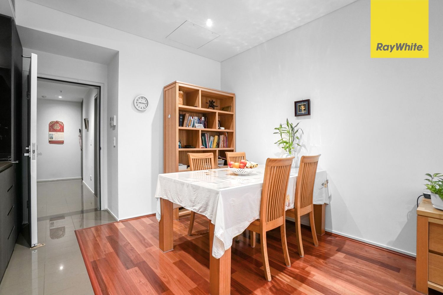 101A/45 Macquarie Street — photo 3 of 14