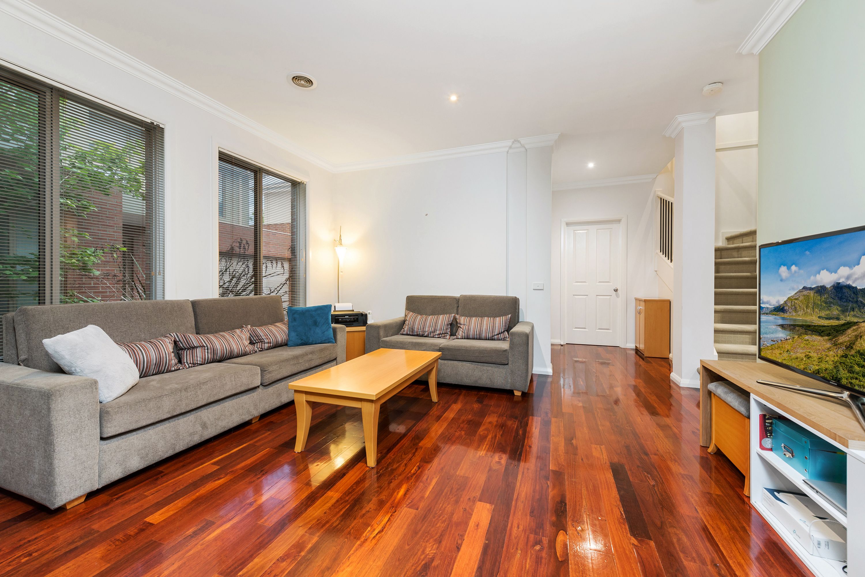 2/1399 High Street Road, Wantirna South, VIC 3152